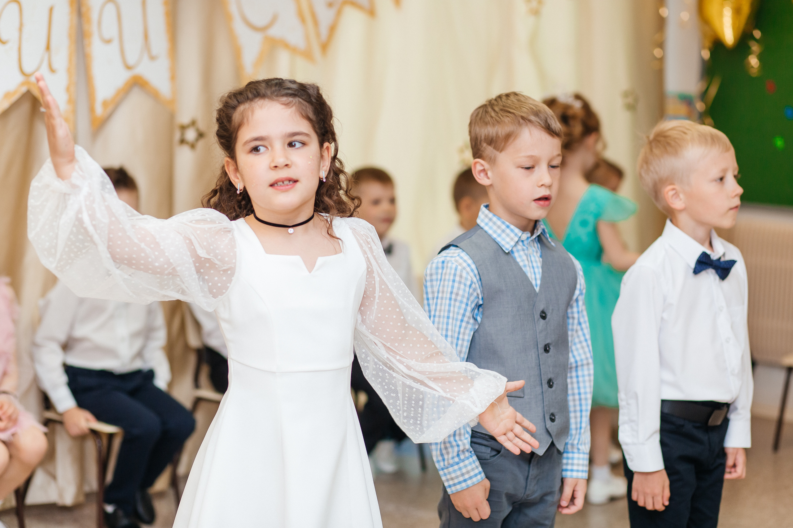 Фотосессия выпускного в детском саду «LaMama». Свадебный и портретный фотограф Летавина Наталия. Екатеринбург