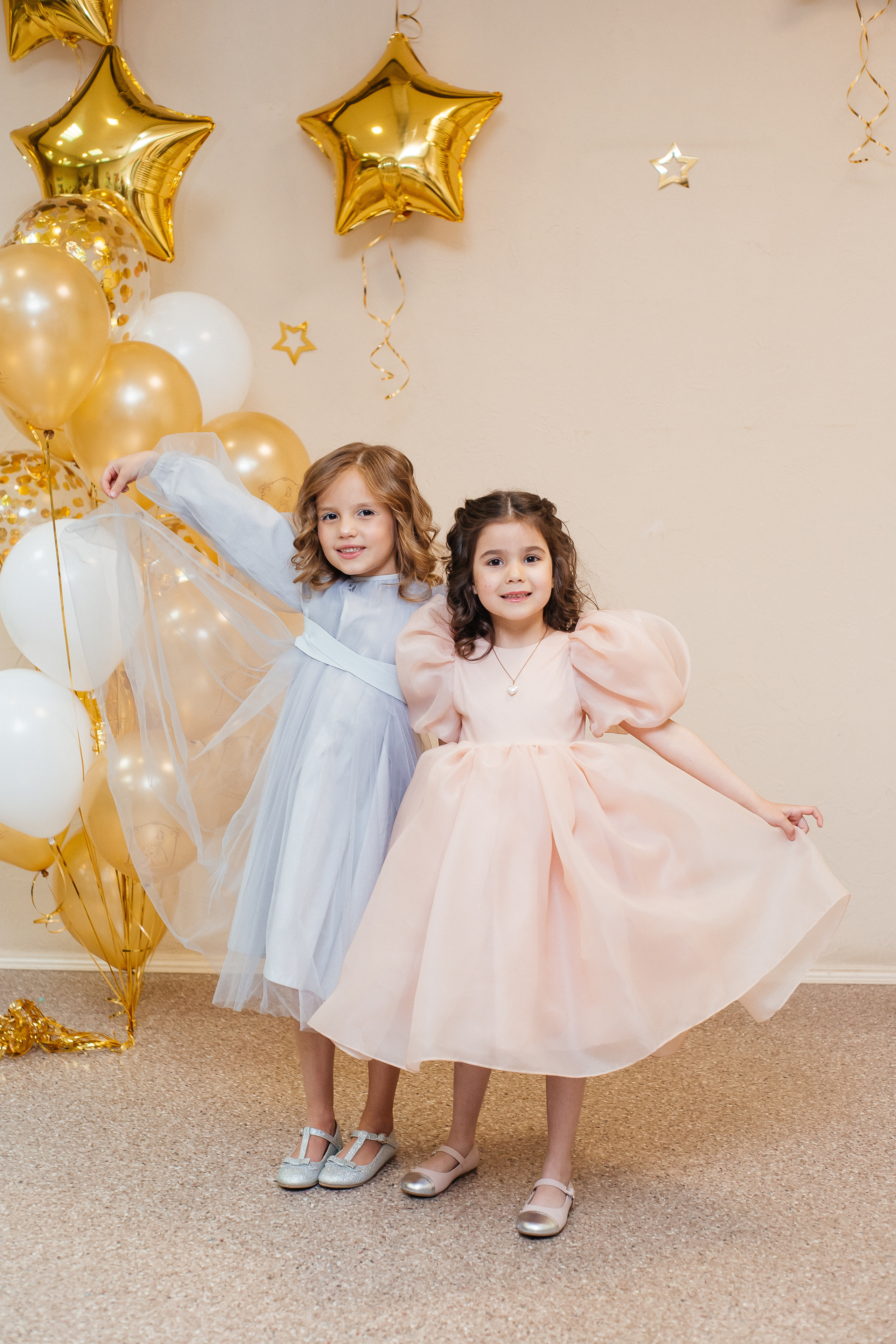 Фотосессия выпускного в детском саду «LaMama». Свадебный и портретный фотограф Летавина Наталия. Екатеринбург