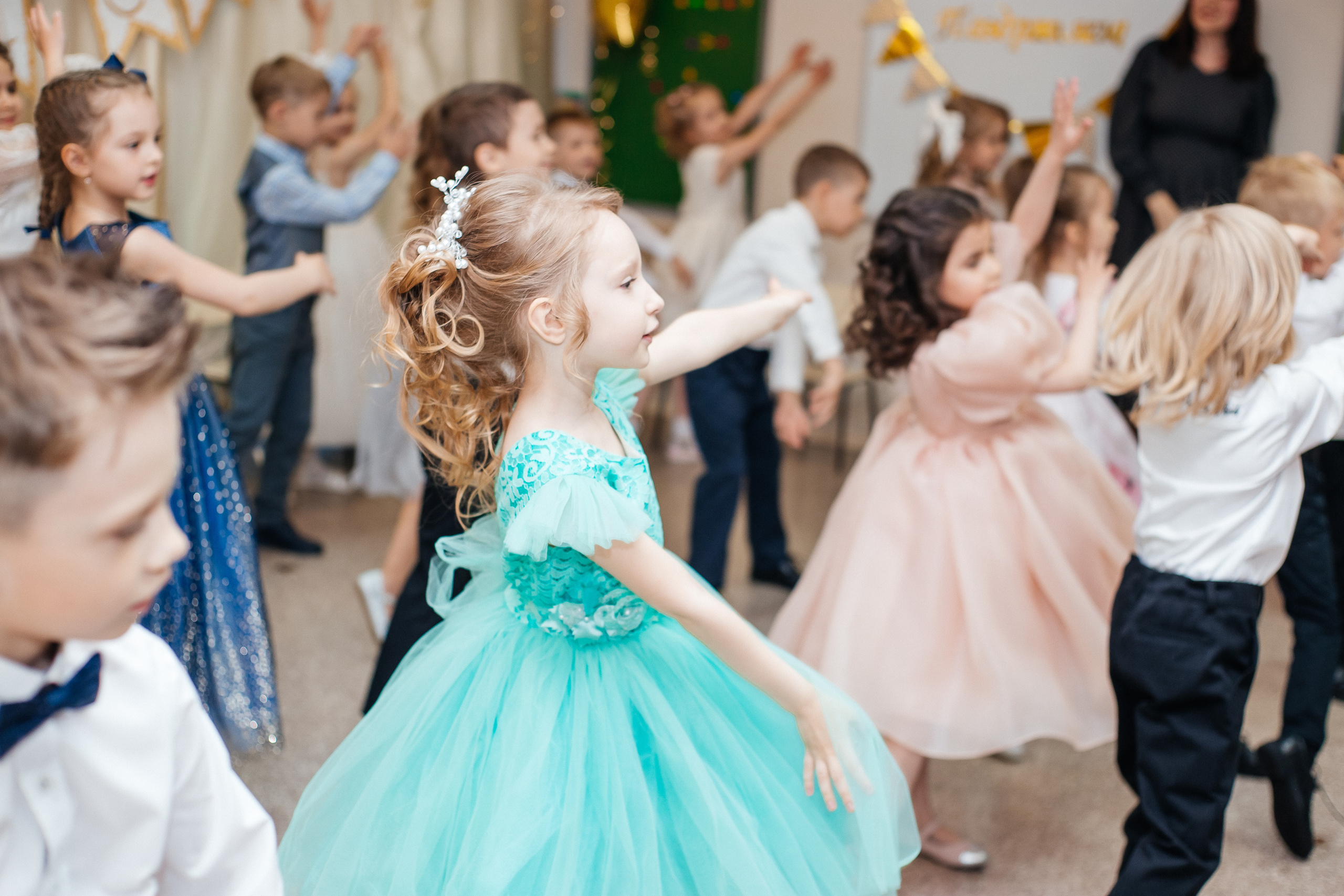Фотосессия выпускного в детском саду «LaMama». Свадебный и портретный фотограф Летавина Наталия. Екатеринбург