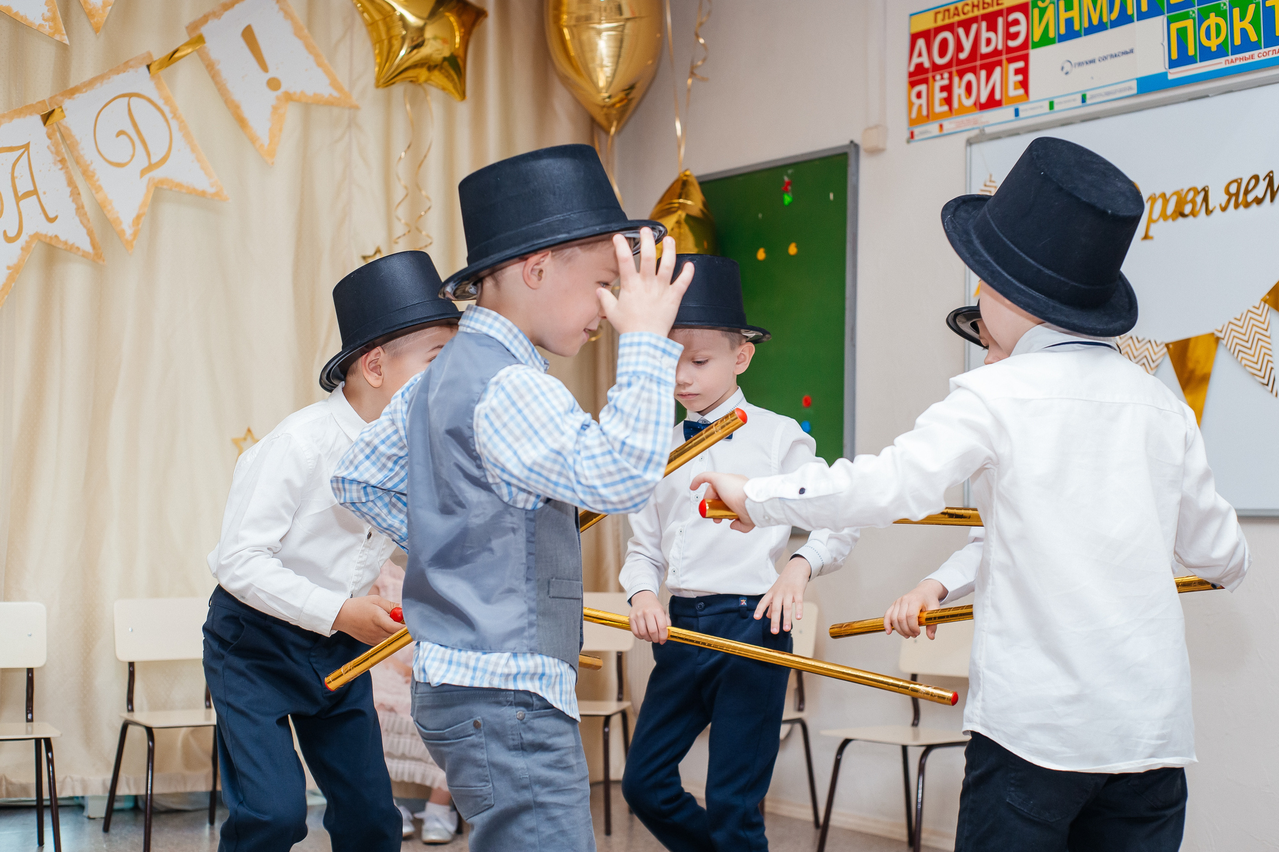 Фотосессия выпускного в детском саду «LaMama». Свадебный и портретный фотограф Летавина Наталия. Екатеринбург