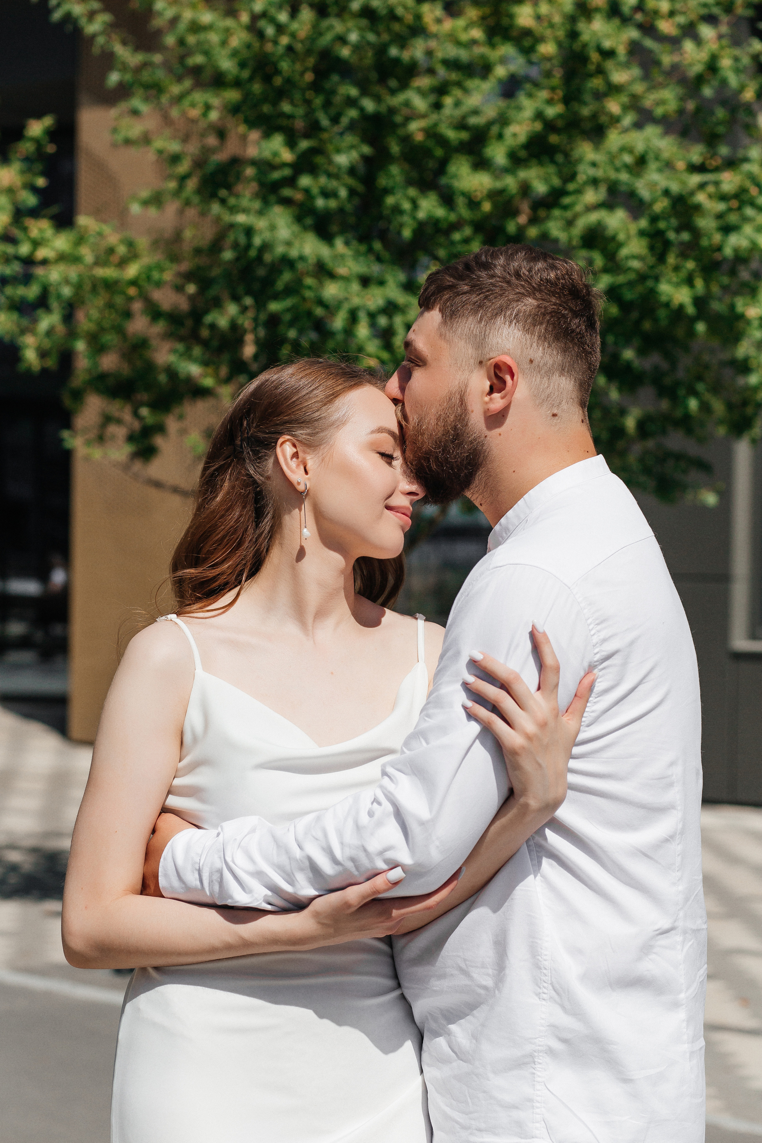 Свадебная прогулка Владимира и Виктории. Свадебный и портретный фотограф Летавина Наталия. Екатеринбург