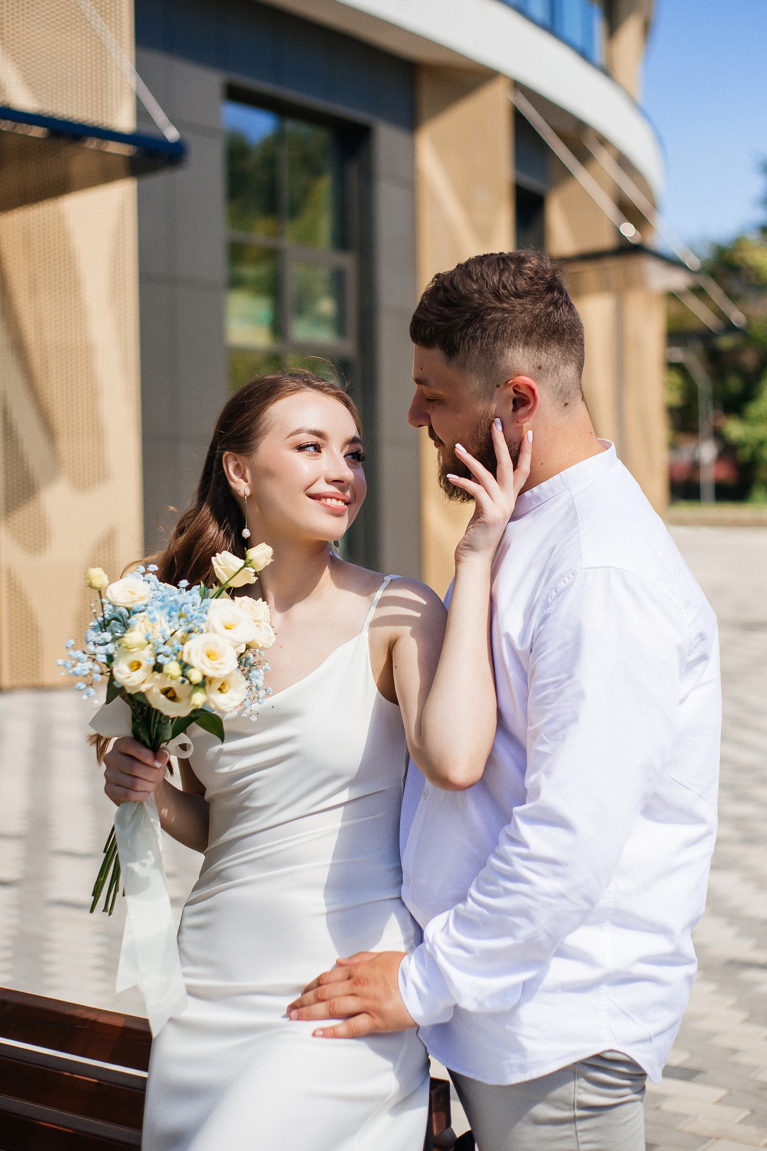 Свадебная прогулка Владимира и Виктории. Свадебный и портретный фотограф Летавина Наталия. Екатеринбург