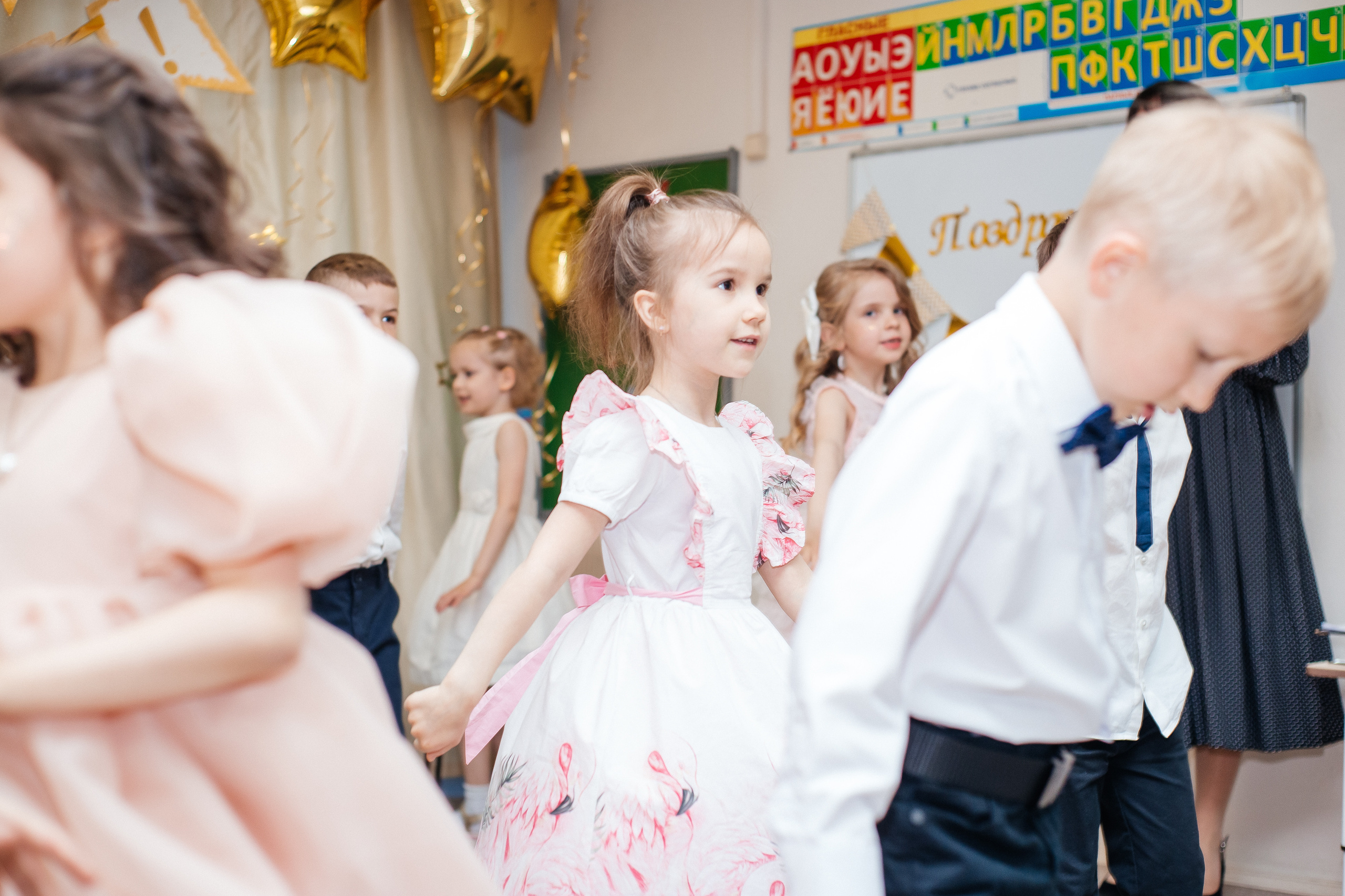 Фотосессия выпускного в детском саду «LaMama». Свадебный и портретный фотограф Летавина Наталия. Екатеринбург