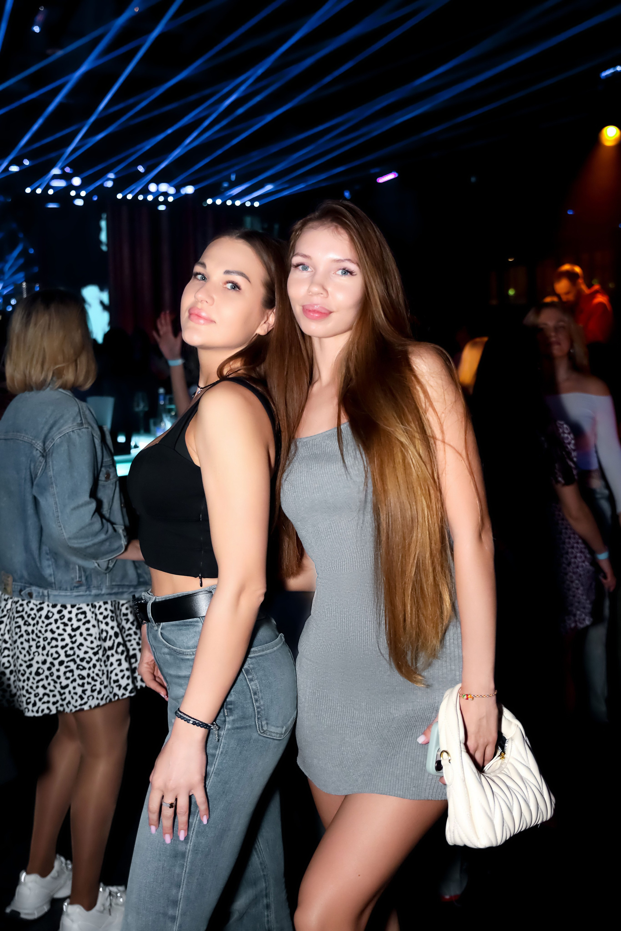 LA night & Fiji wave. 2000’s