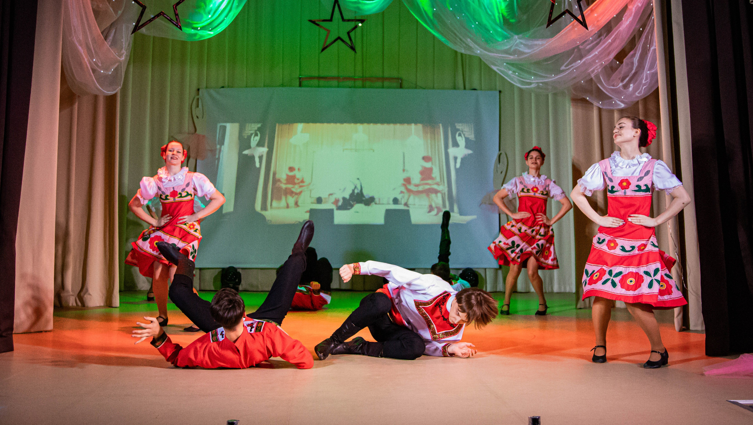 «Конфетти» Юбилейный концерт «Твори Добро». Фотограф Дарья Маташкова