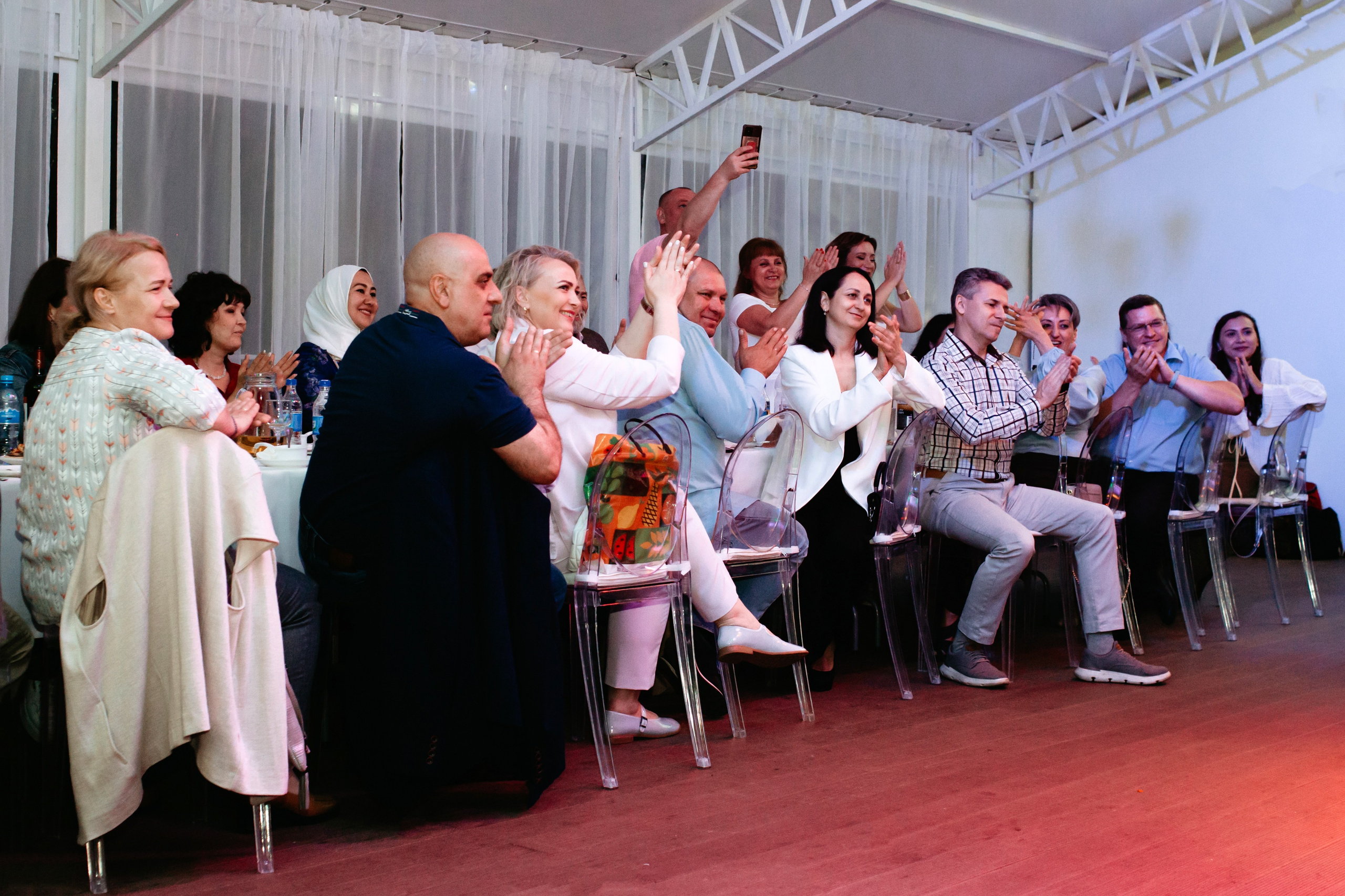 Выпускной 2025 (41 школа) 11 класс. Фотограф в Челябинске Ополихина Анна