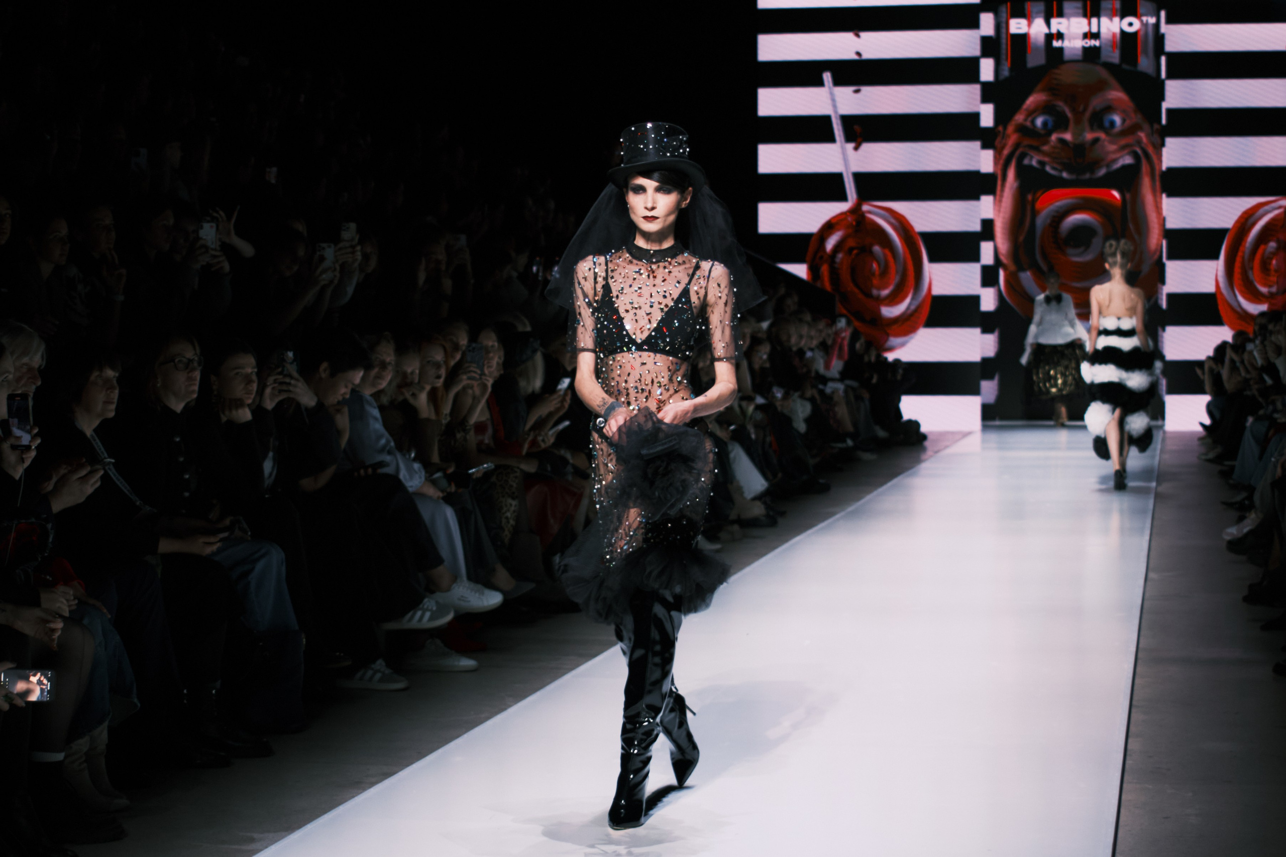 Moscow Fashion Week — Barbino Maison. Профессиональный фотограф в Москве Павел Жданов