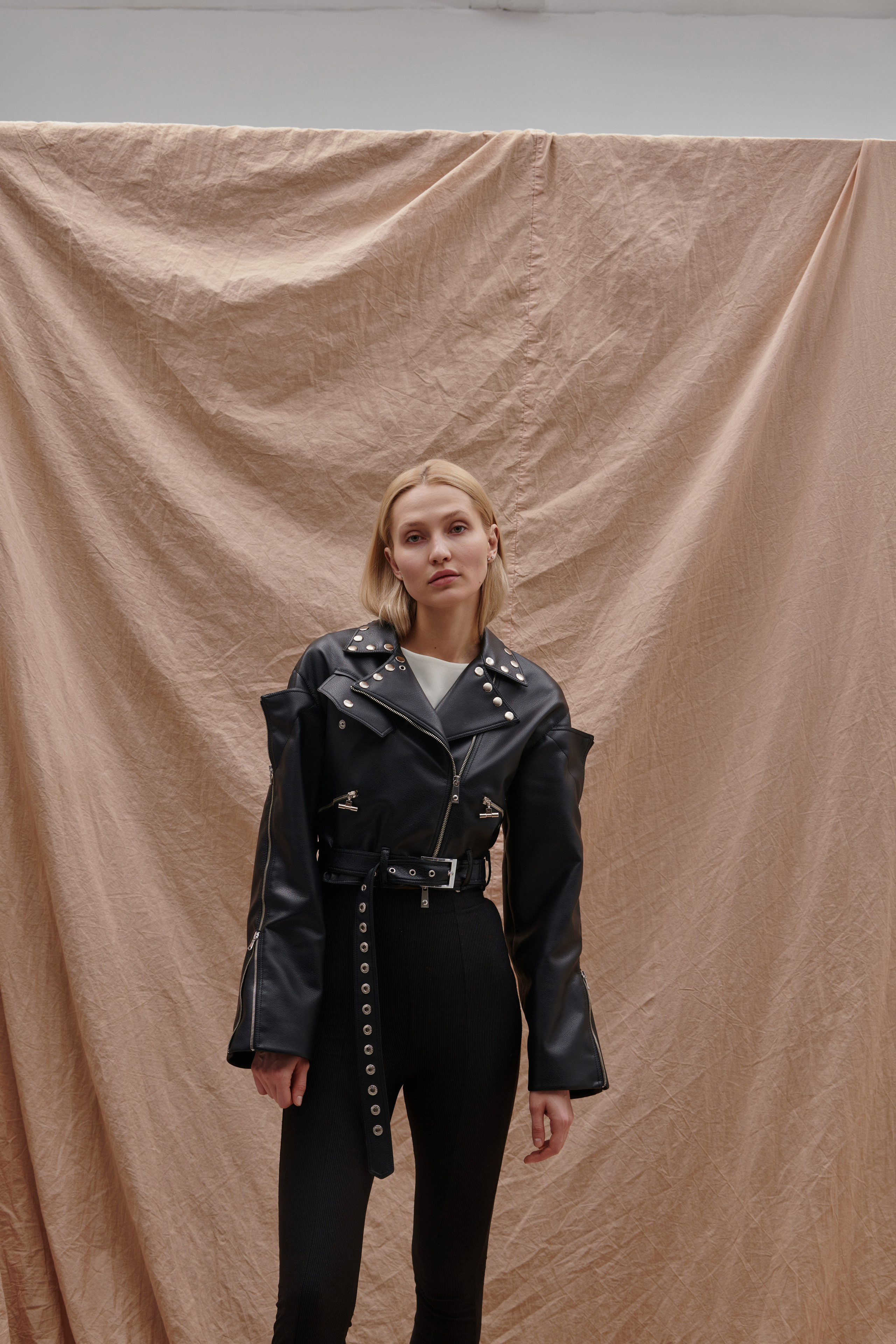 BUTS8. Анна Мамаева коммерческий фотограф в Красноярске