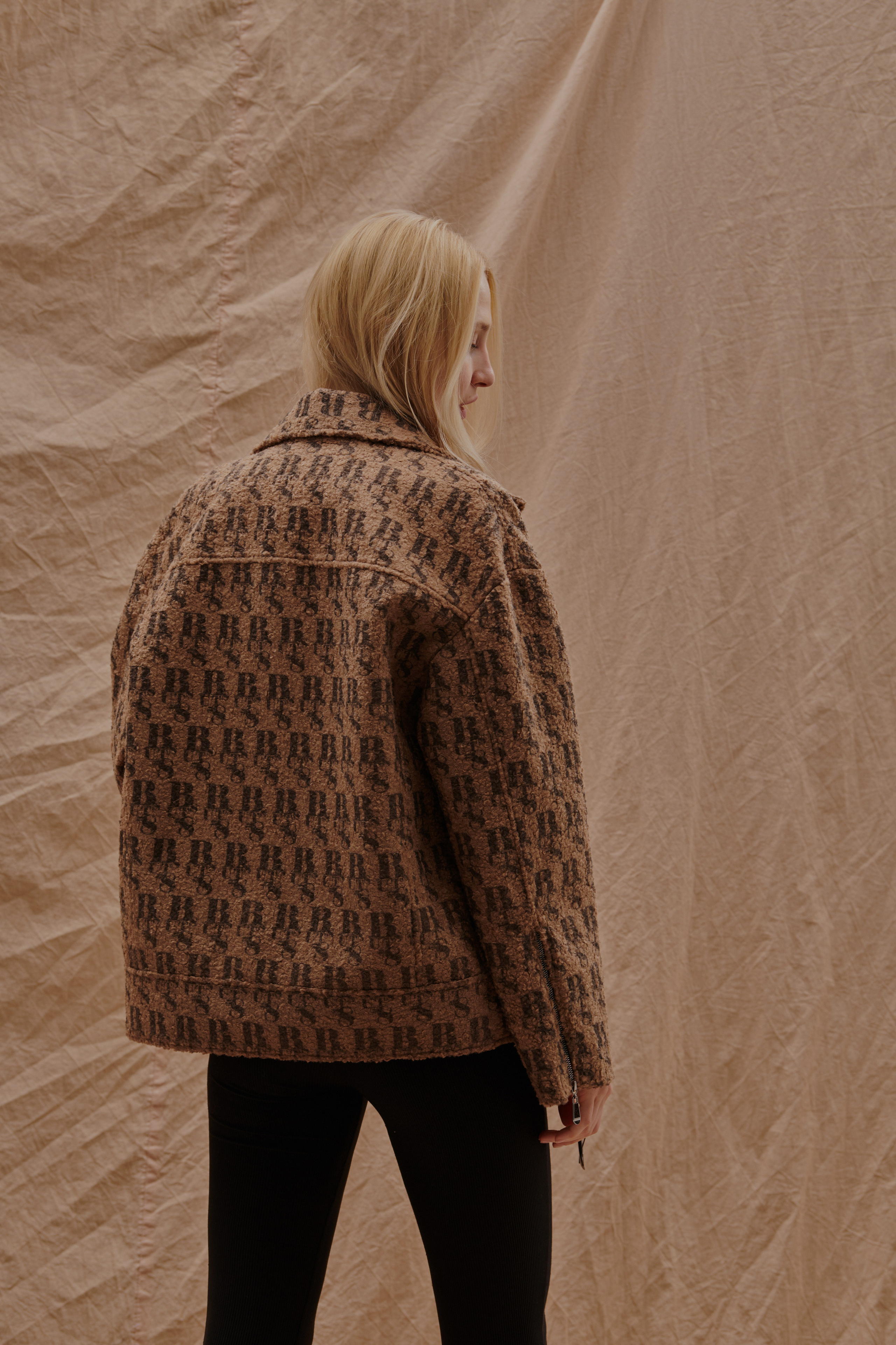 BUTS8. Анна Мамаева коммерческий фотограф в Красноярске