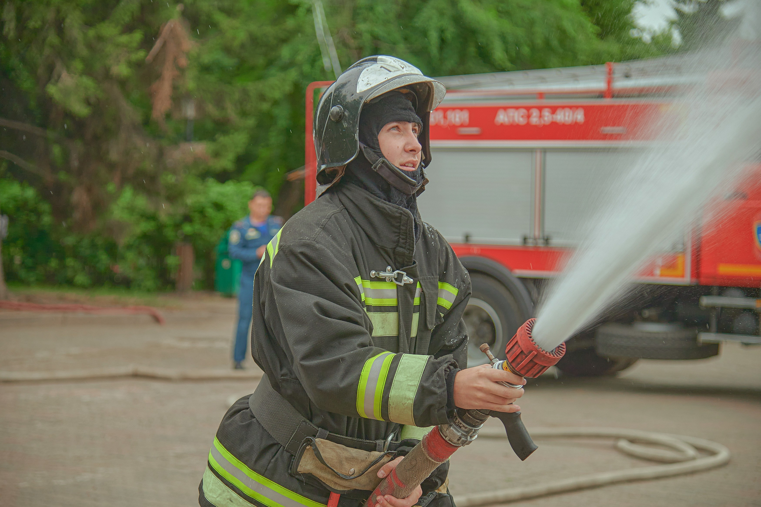 Портфолио репортажной фотосъёмки: Иван Купало в Центральном парке Красноярск. Фотограф Яковлев Роман — Красноярск