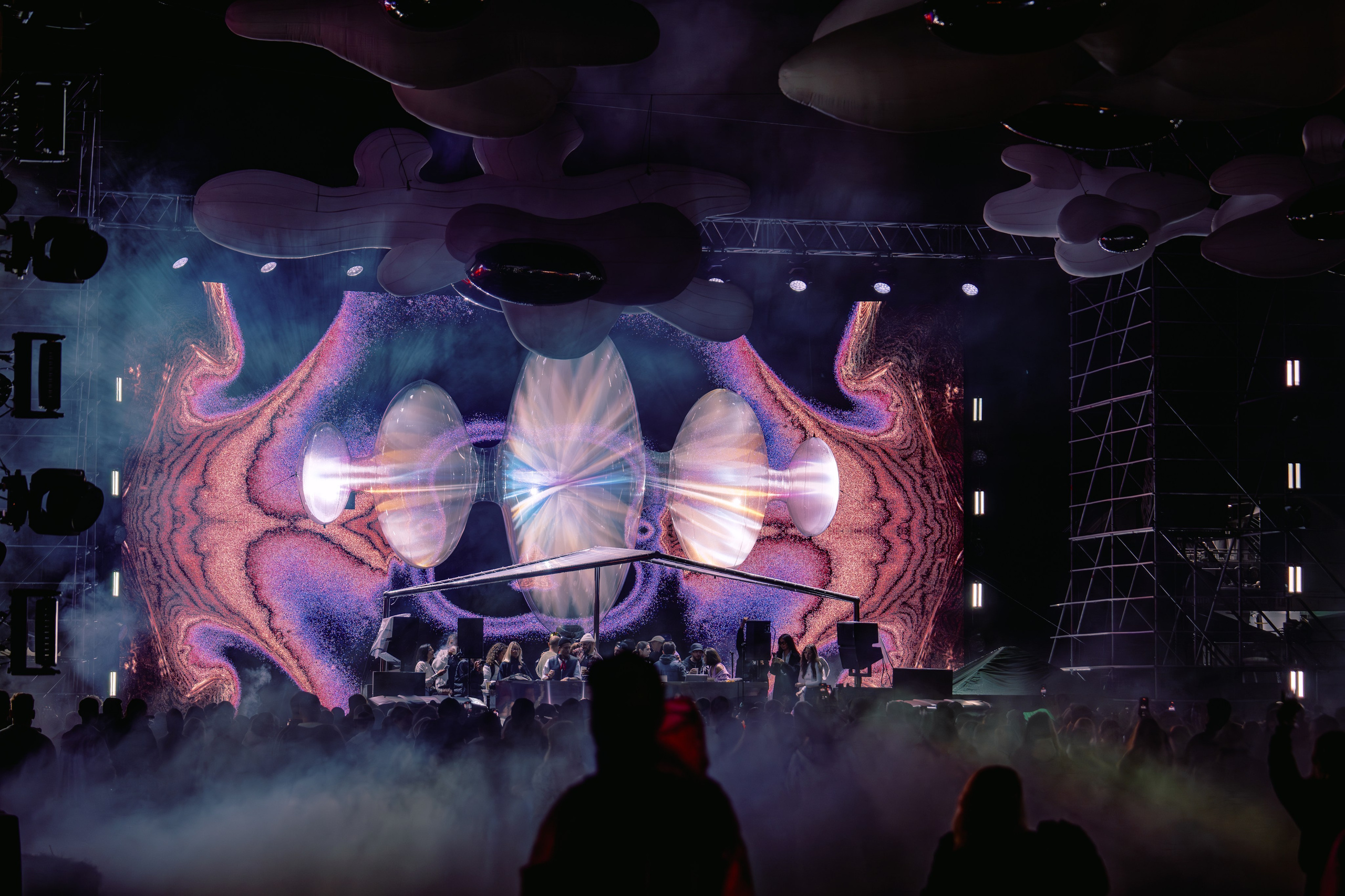 New Star Weekend, SILA SVETA. @tomrus: Рустам Шагиморданов — фотограф