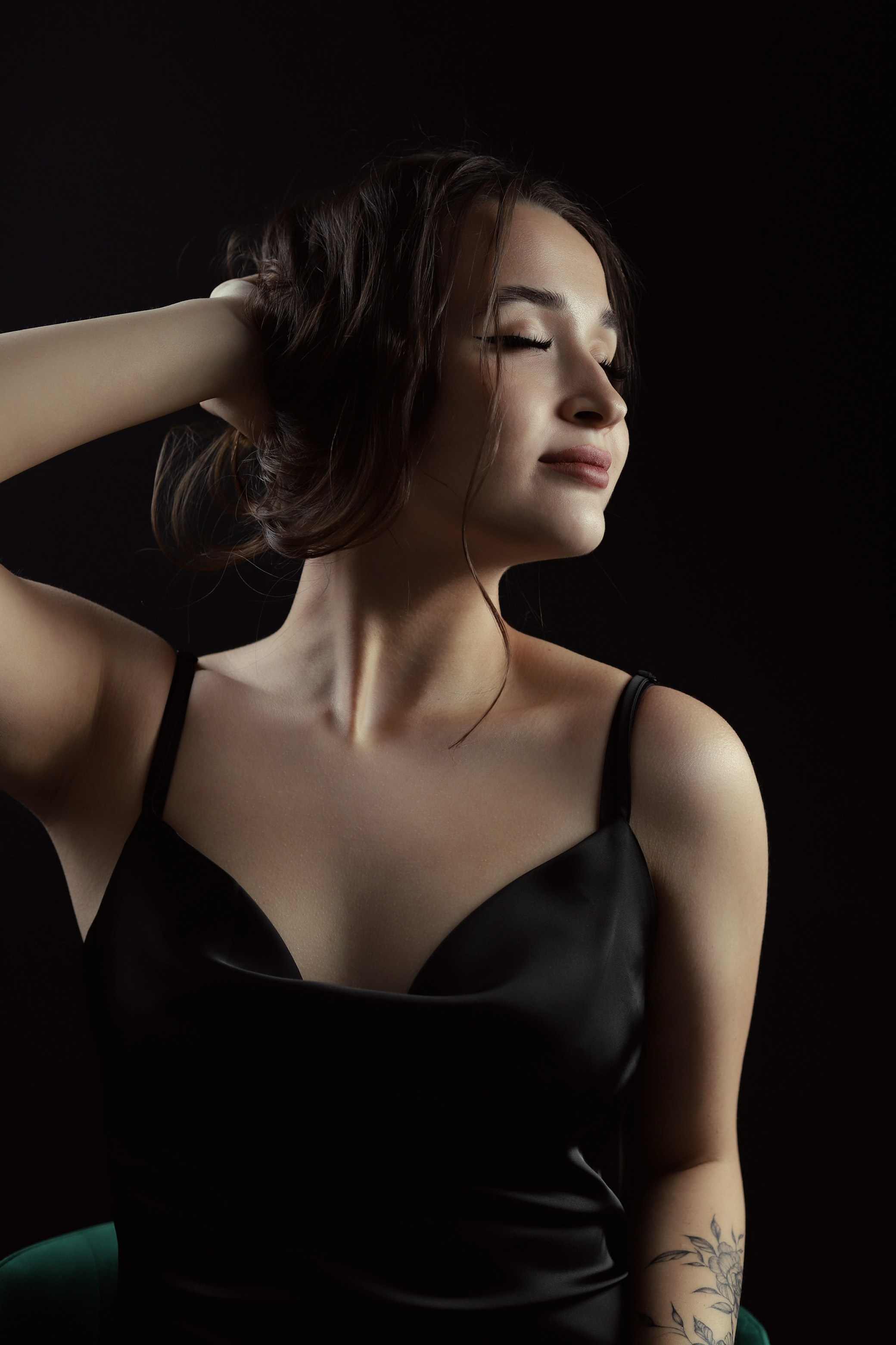 Съемка на черном фоне. Фотограф Кравченко Юлия. Энгельс