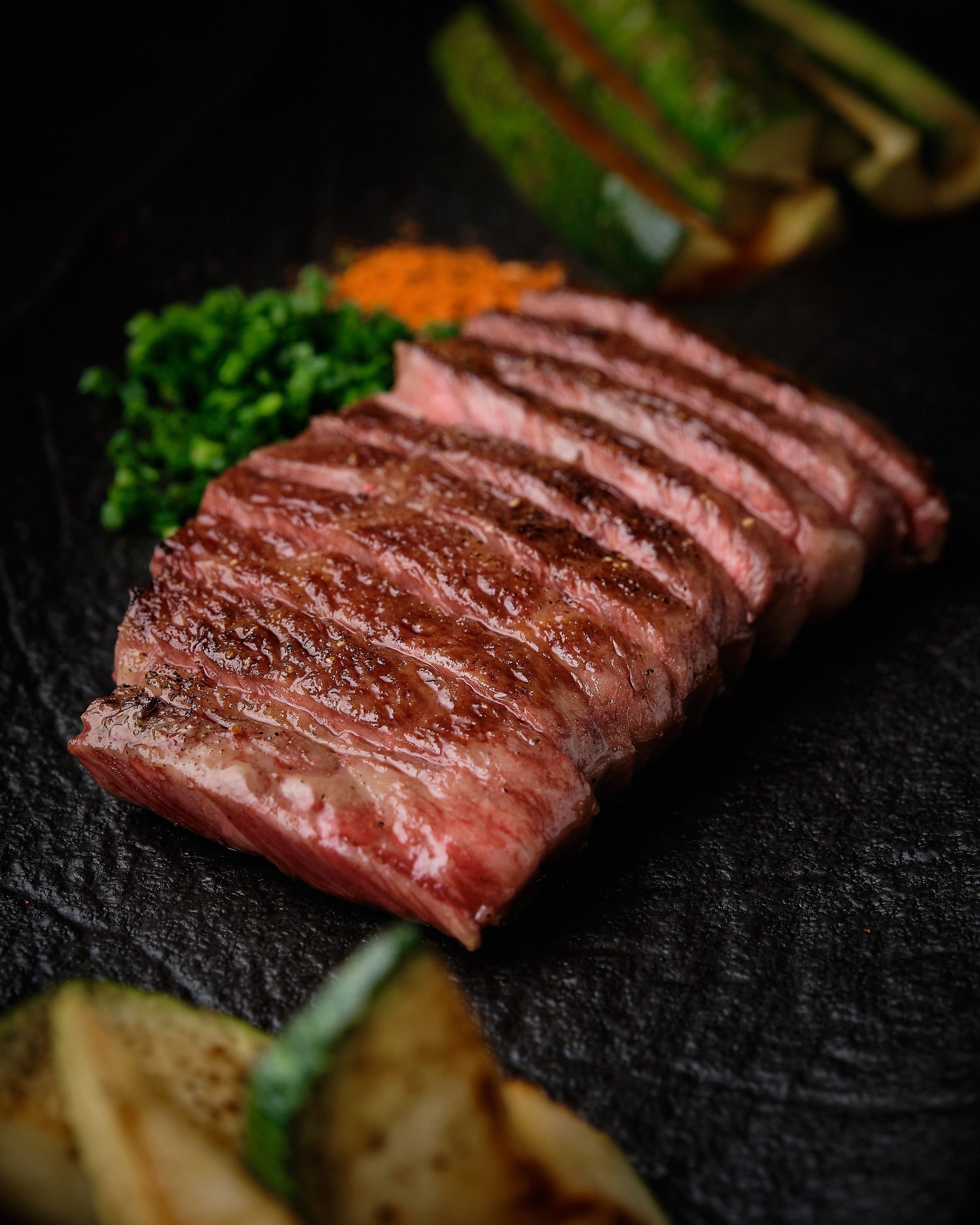 LUNA loungebar. Контент-креатор Паша Норицын