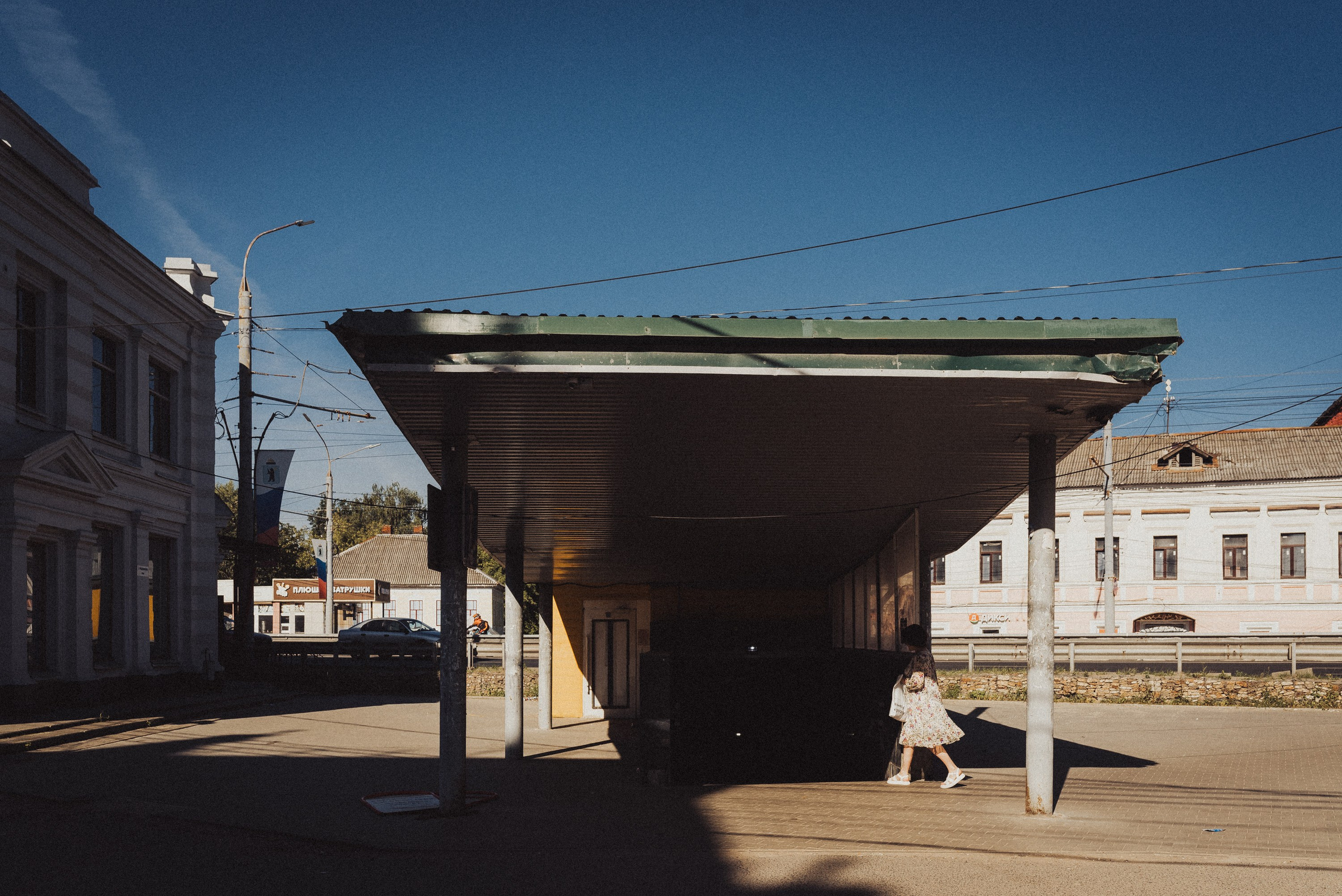 Проект #улицыгорода. Ярославль, улица Большая Фёдоровская. Документальный фотограф Илья Тихановский