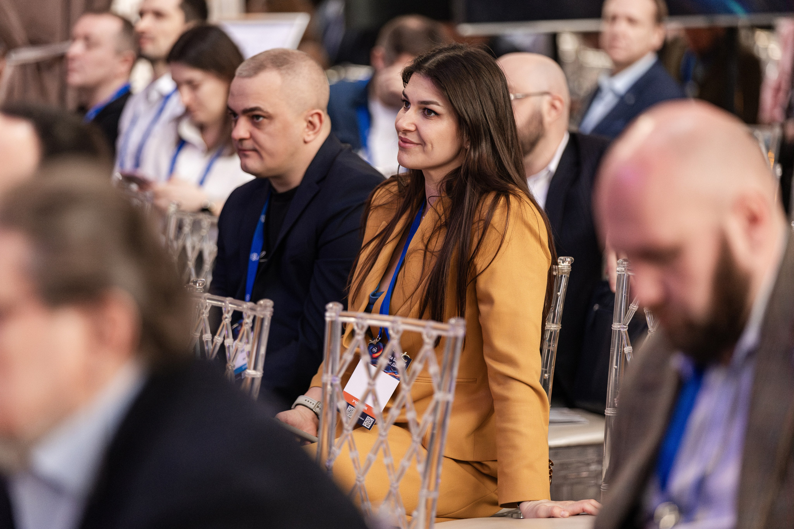 Data Summit 2025 (1). Свадебный репортажный фотограф в Москве