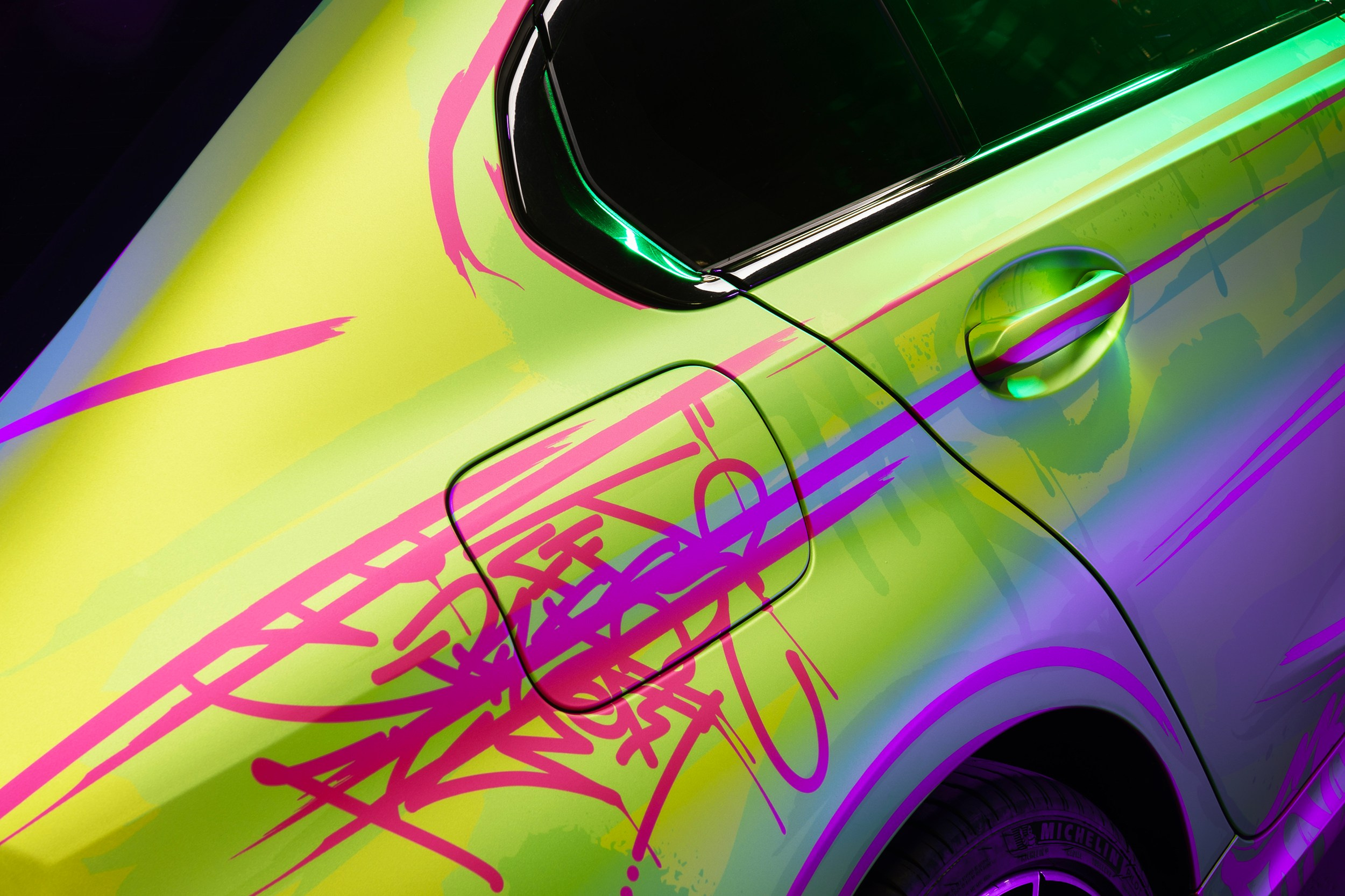 Личный транспорт. Студия дизайна и оклейки авто Бармалей дизайн