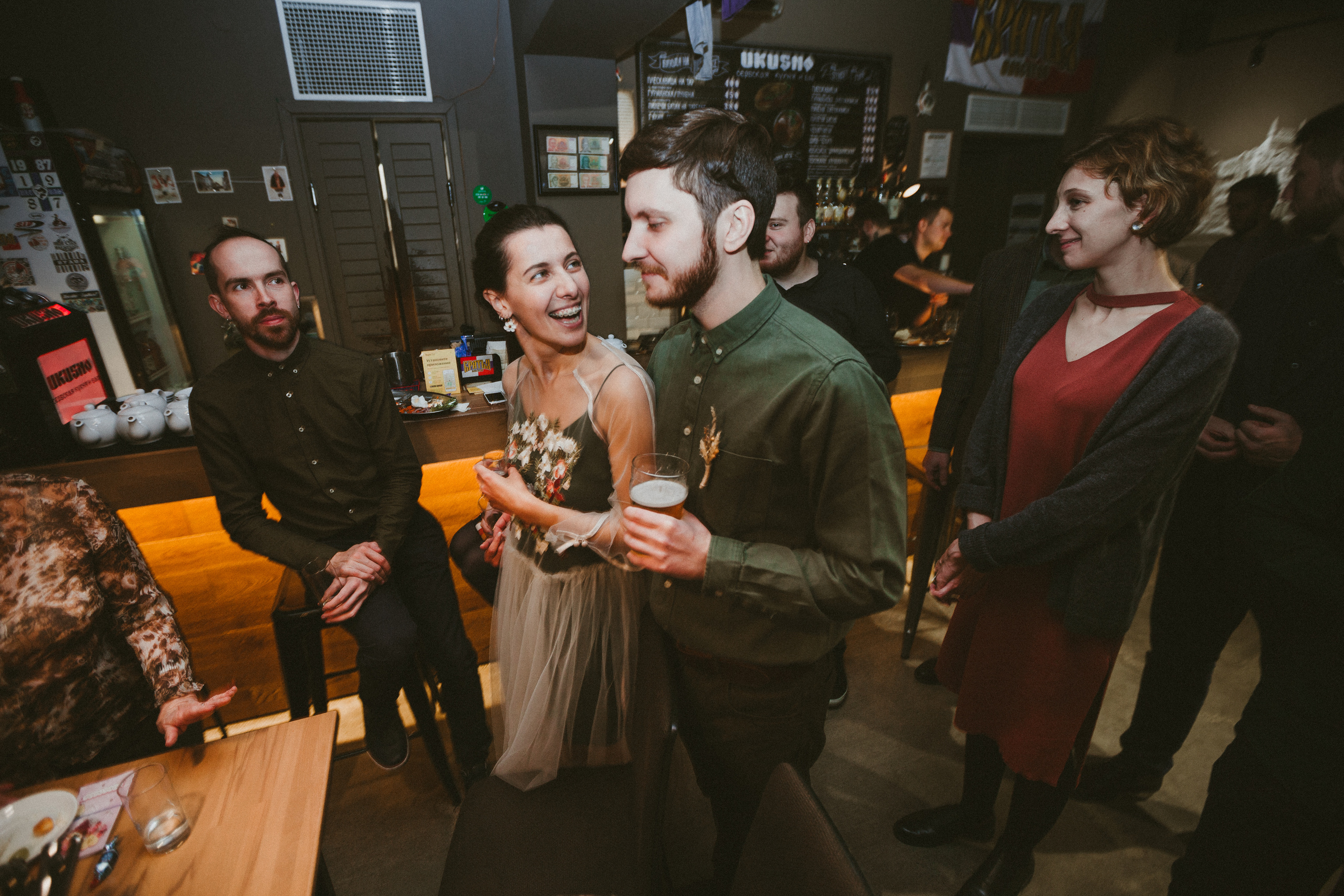 НикитаМарта (свадьба в баре). Фотограф Мария Немм