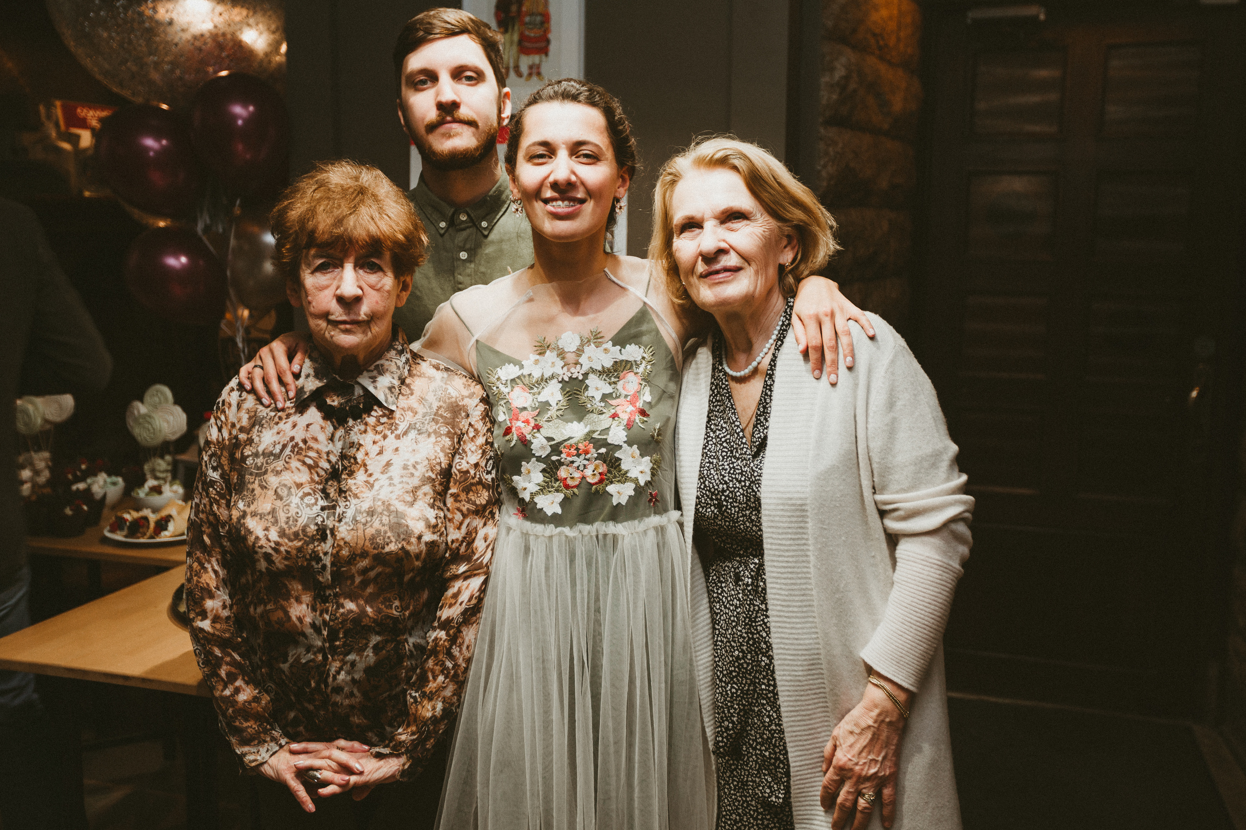 НикитаМарта (свадьба в баре). Фотограф Мария Немм