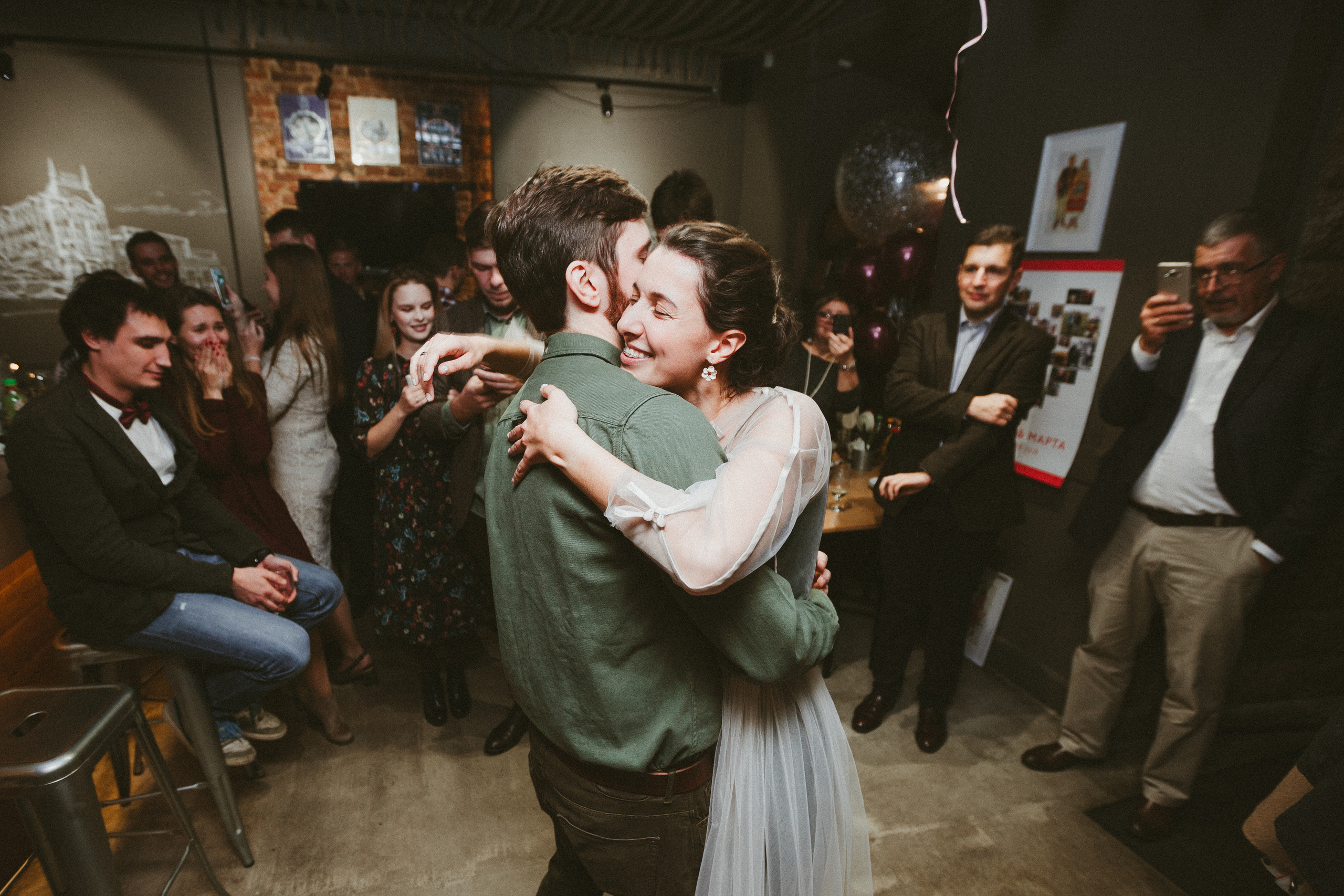 НикитаМарта (свадьба в баре). Фотограф Мария Немм
