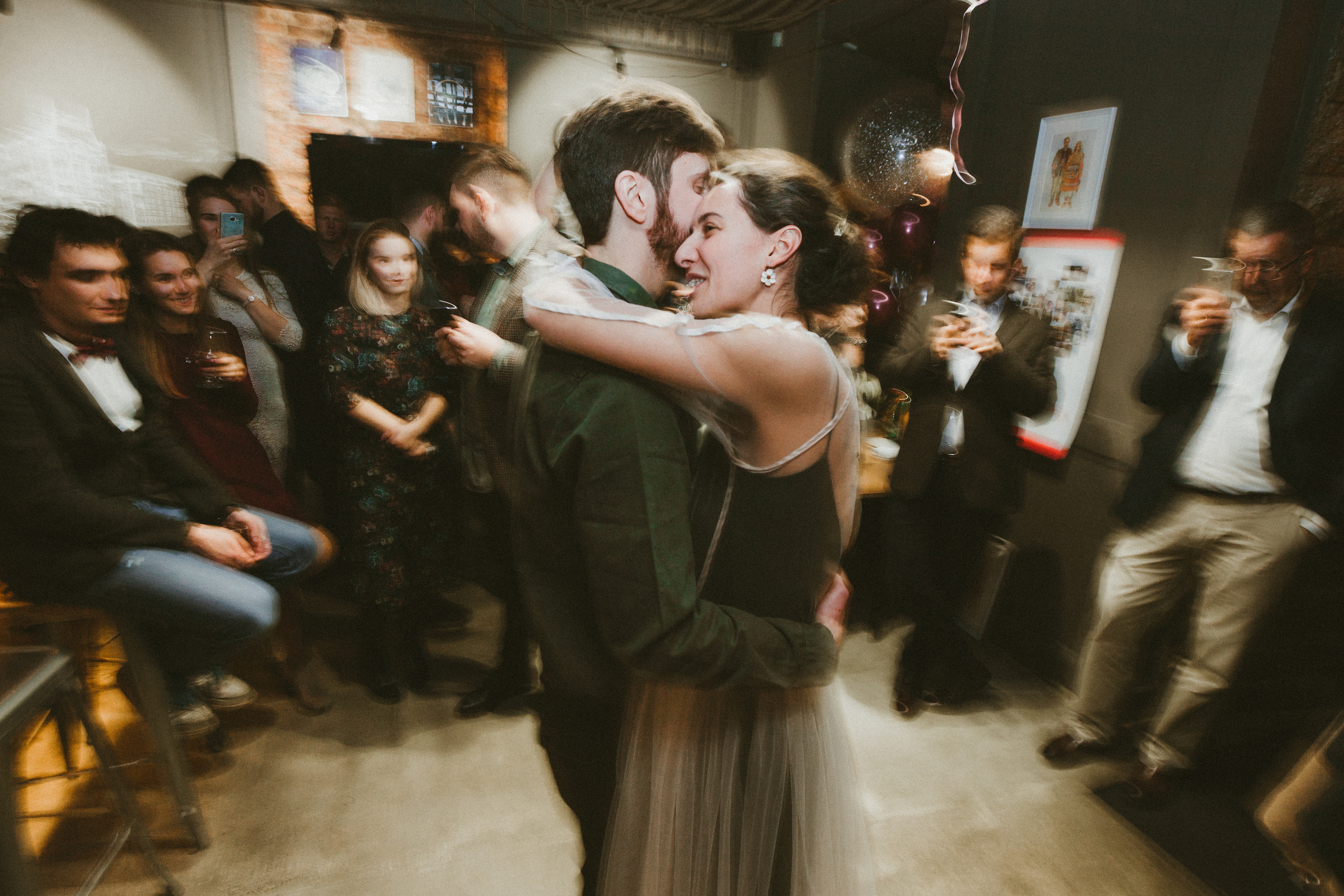 НикитаМарта (свадьба в баре). Фотограф Мария Немм