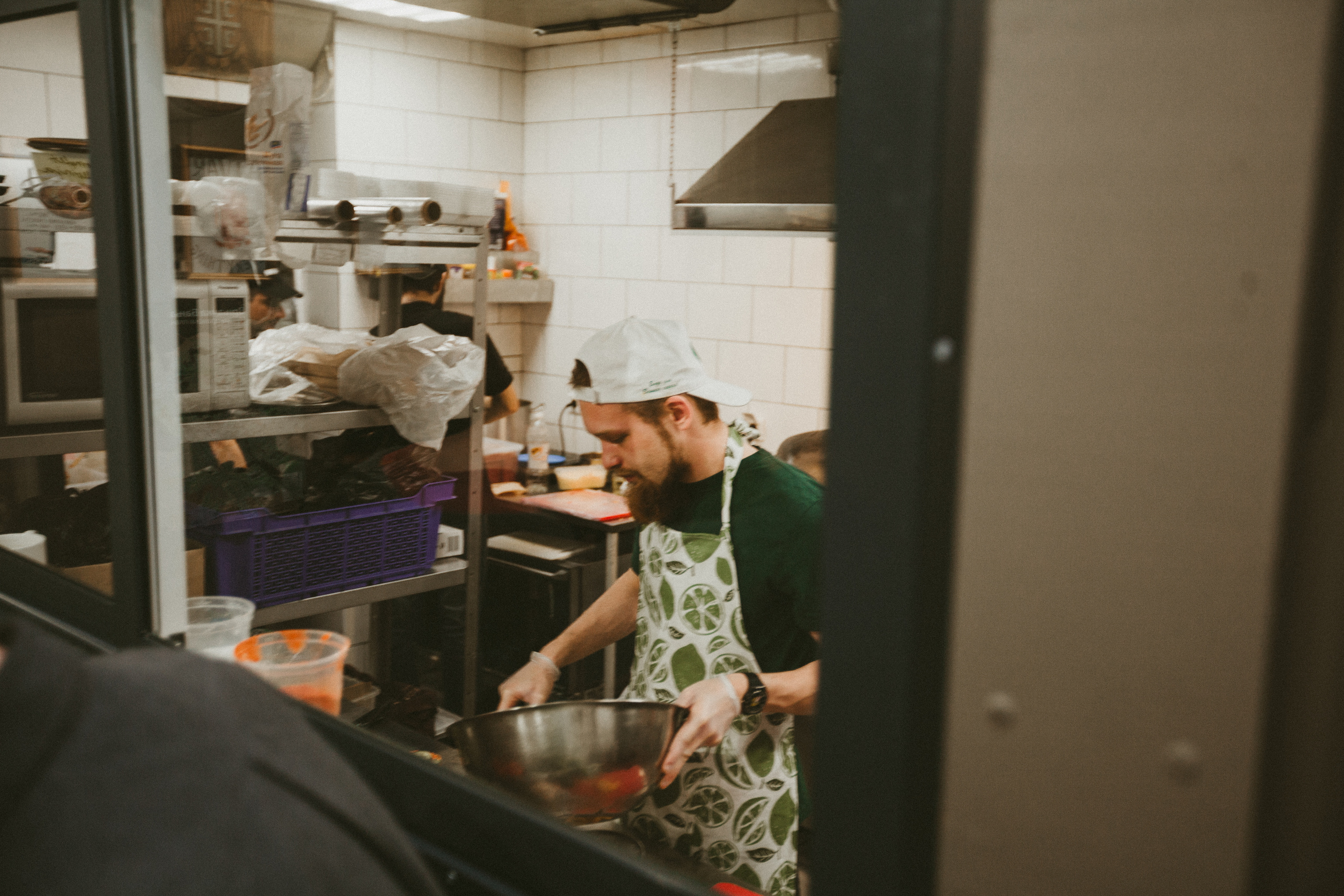 НикитаМарта (свадьба в баре). Фотограф Мария Немм