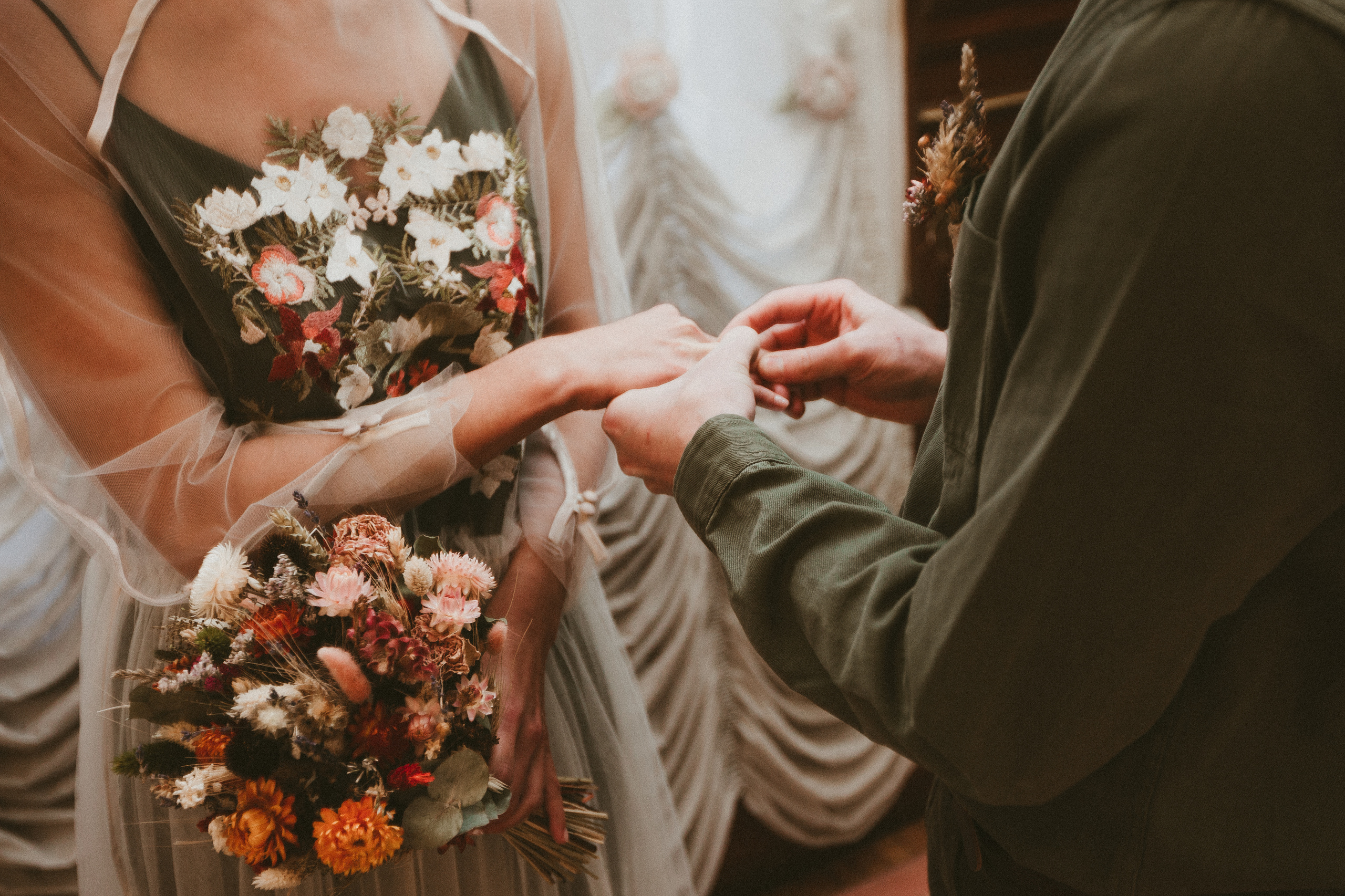 НикитаМарта (свадьба в баре). Фотограф Мария Немм