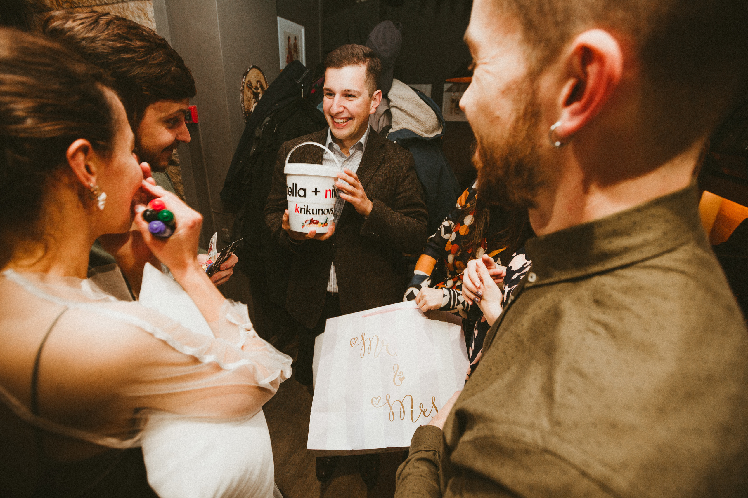 НикитаМарта (свадьба в баре). Фотограф Мария Немм