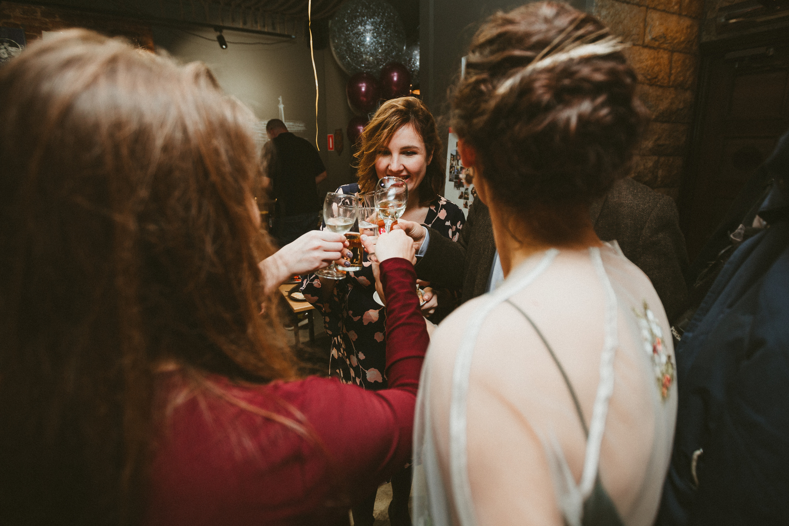 НикитаМарта (свадьба в баре). Фотограф Мария Немм