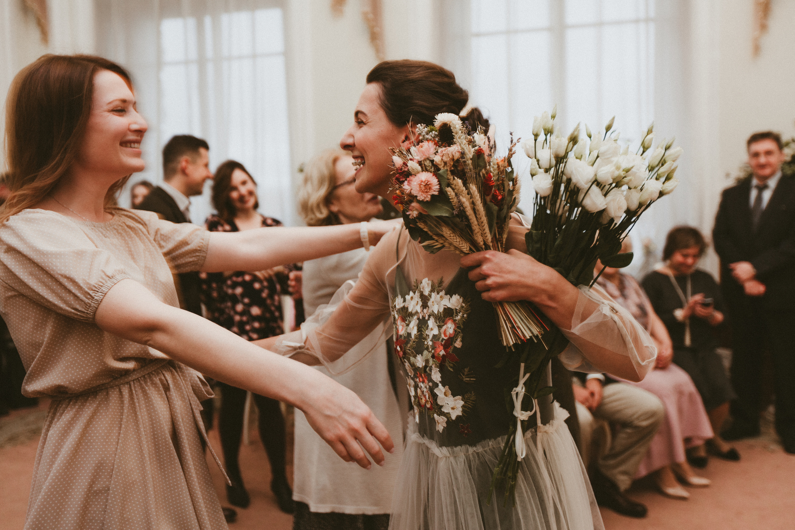 НикитаМарта (свадьба в баре). Фотограф Мария Немм