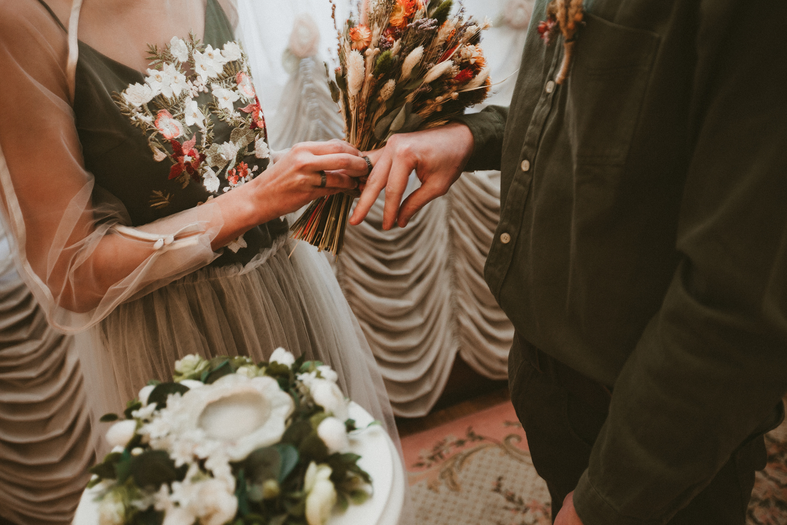 НикитаМарта (свадьба в баре). Фотограф Мария Немм