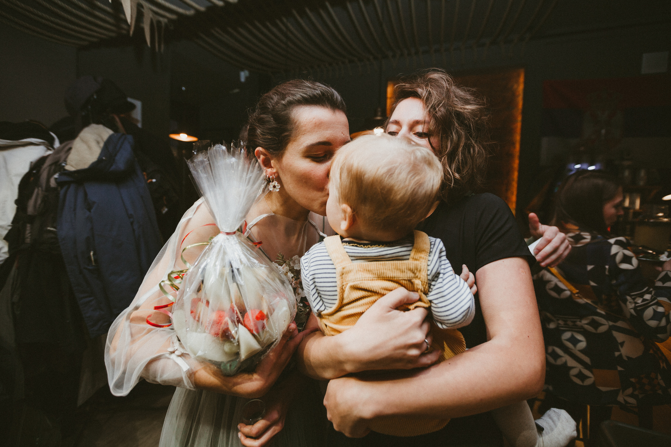 НикитаМарта (свадьба в баре). Фотограф Мария Немм