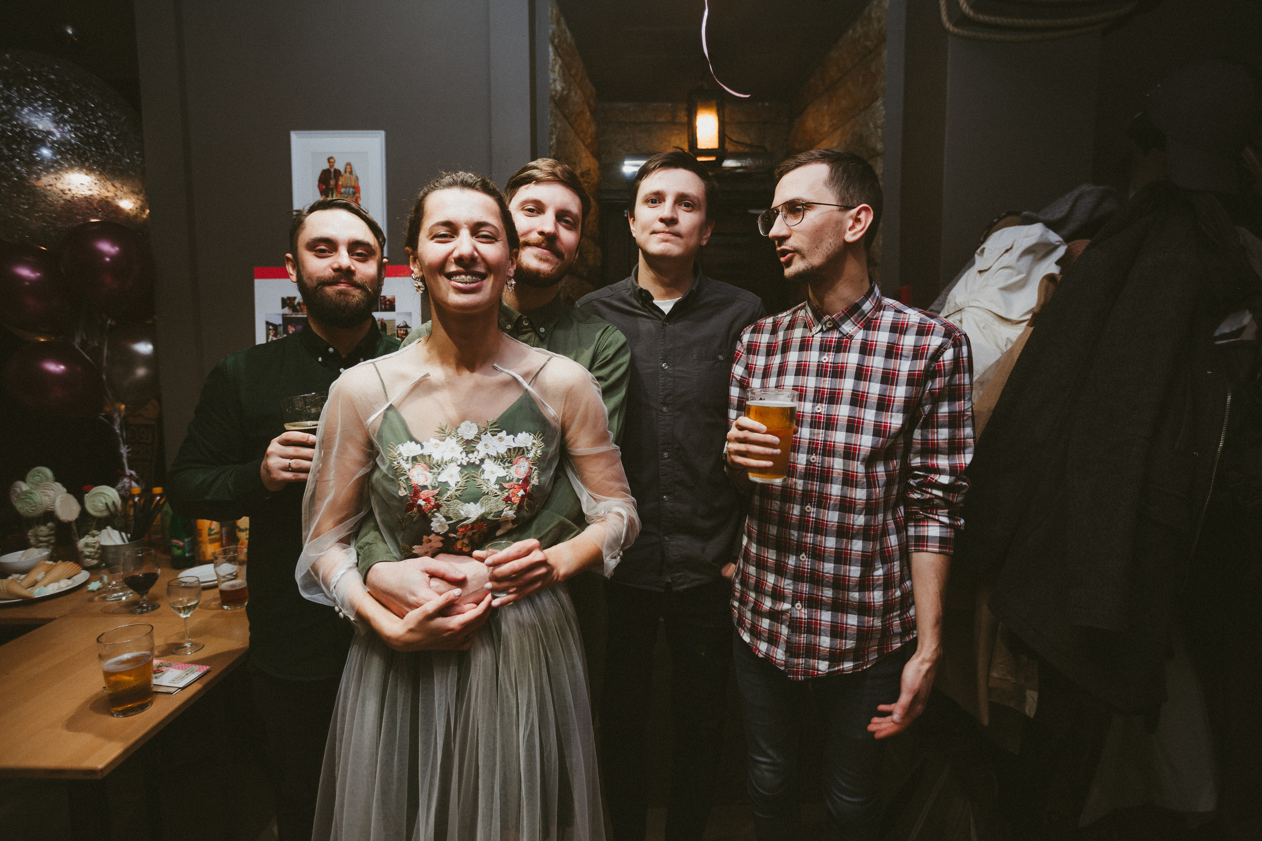 НикитаМарта (свадьба в баре). Фотограф Мария Немм