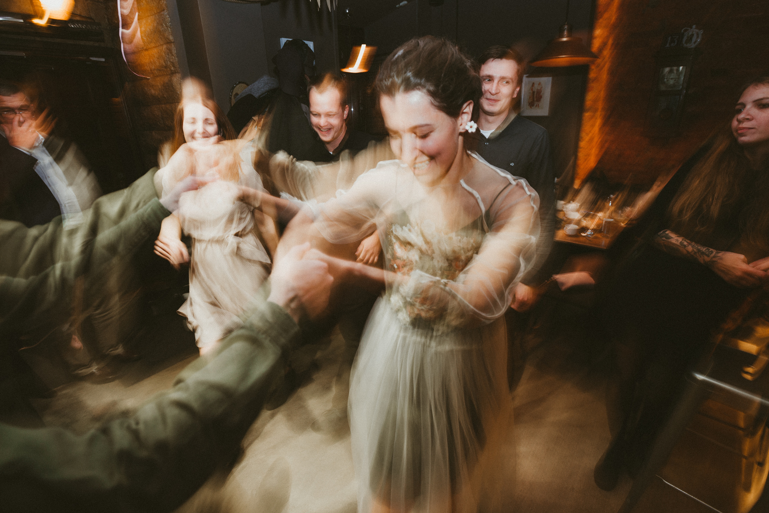 НикитаМарта (свадьба в баре). Фотограф Мария Немм