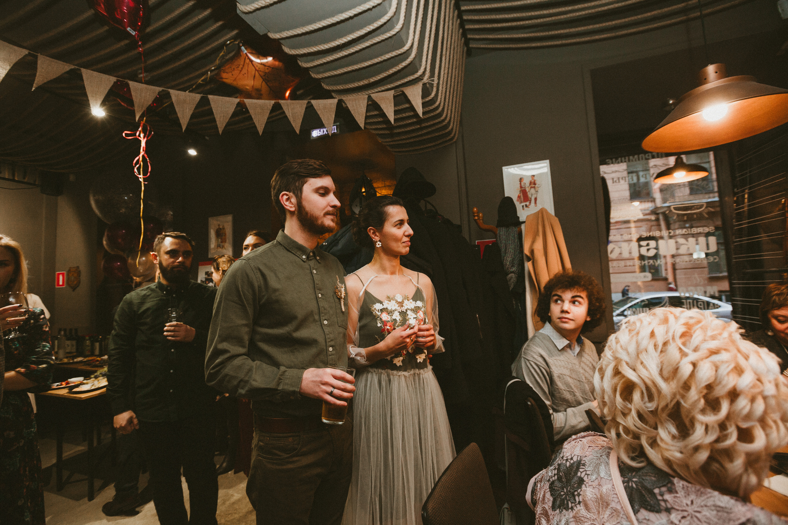 НикитаМарта (свадьба в баре). Фотограф Мария Немм