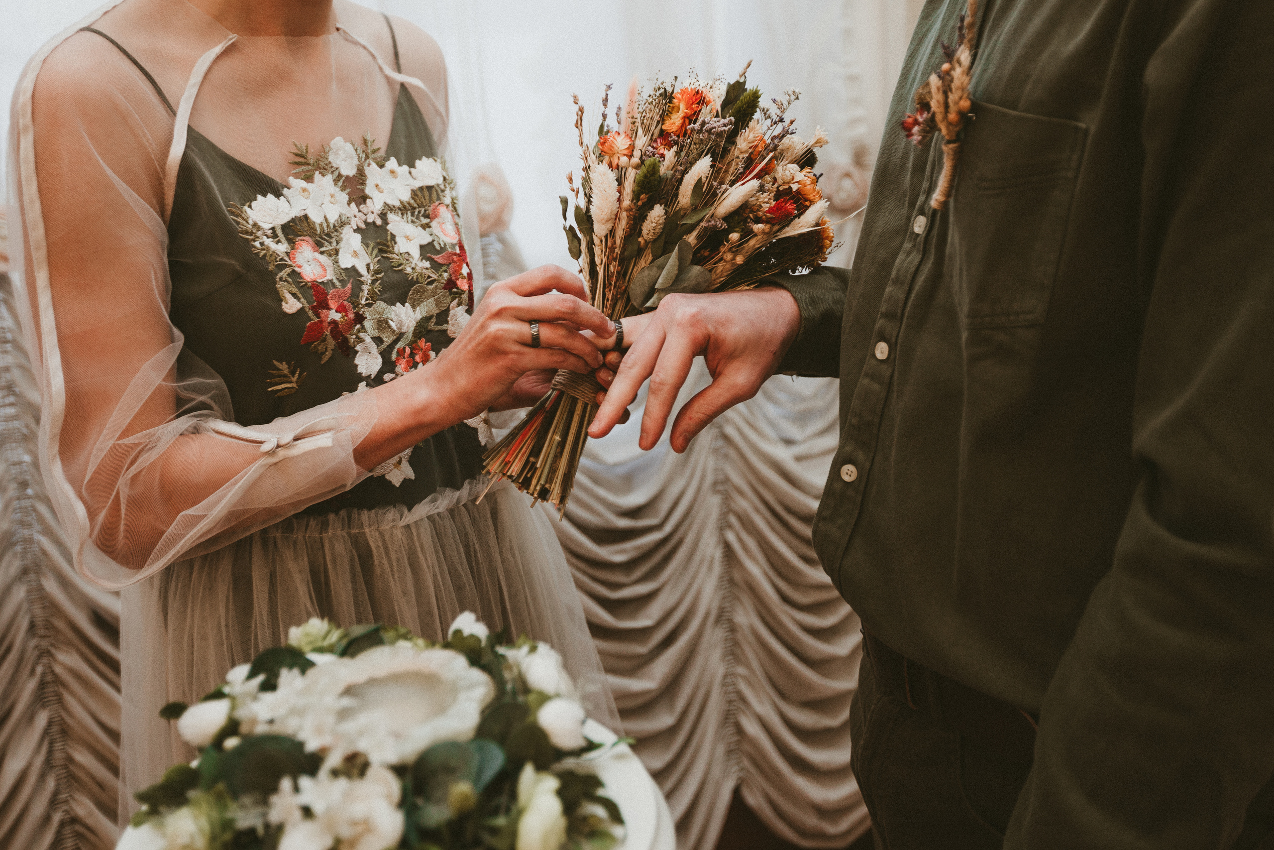 НикитаМарта (свадьба в баре). Фотограф Мария Немм