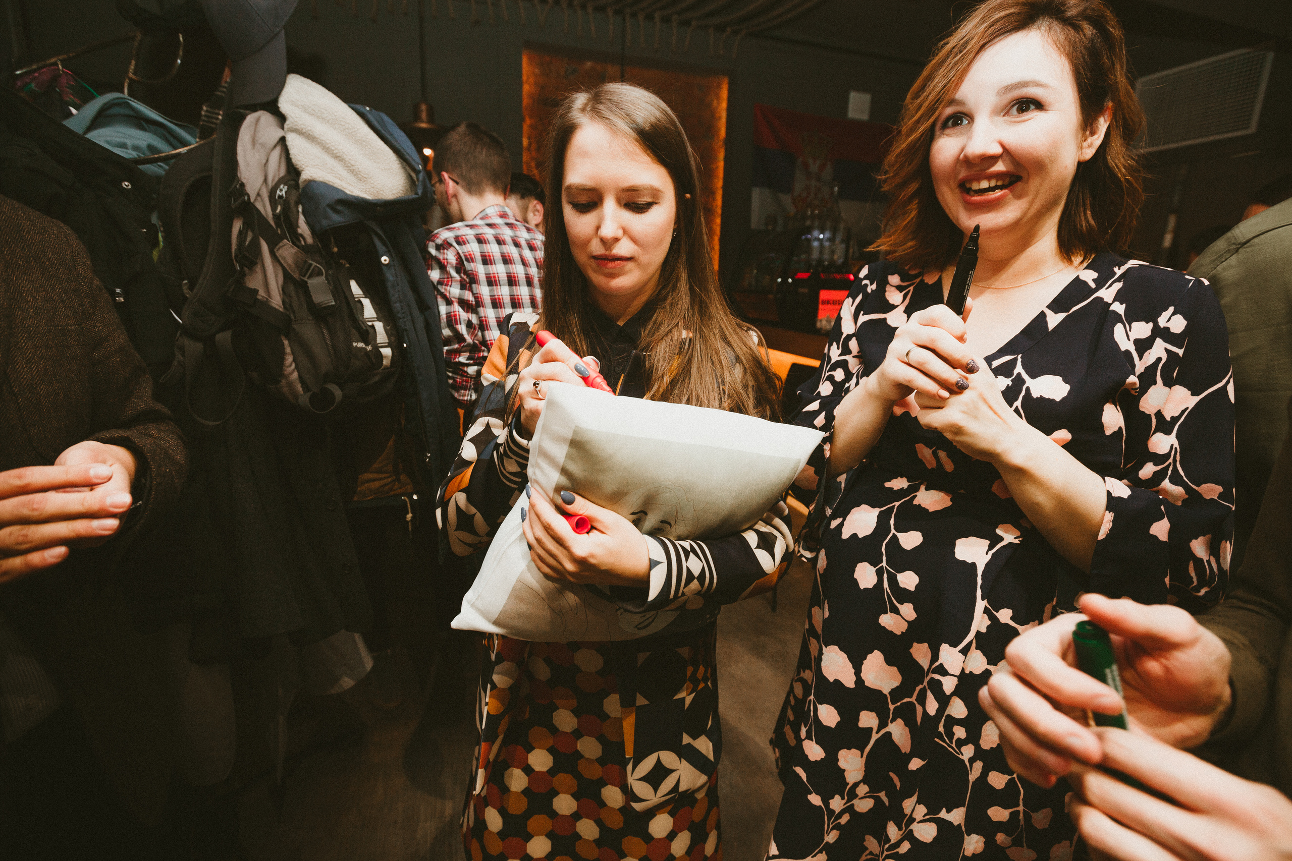 НикитаМарта (свадьба в баре). Фотограф Мария Немм