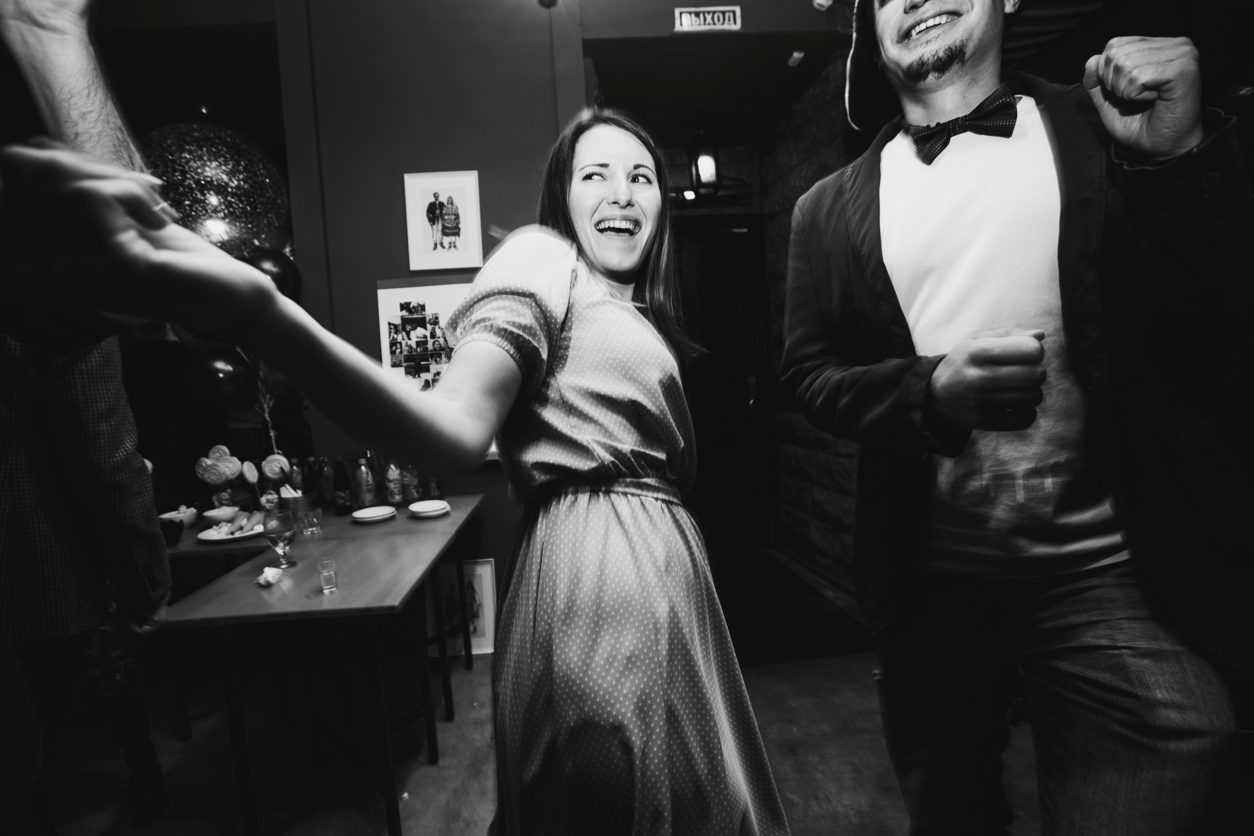 НикитаМарта (свадьба в баре). Фотограф Мария Немм