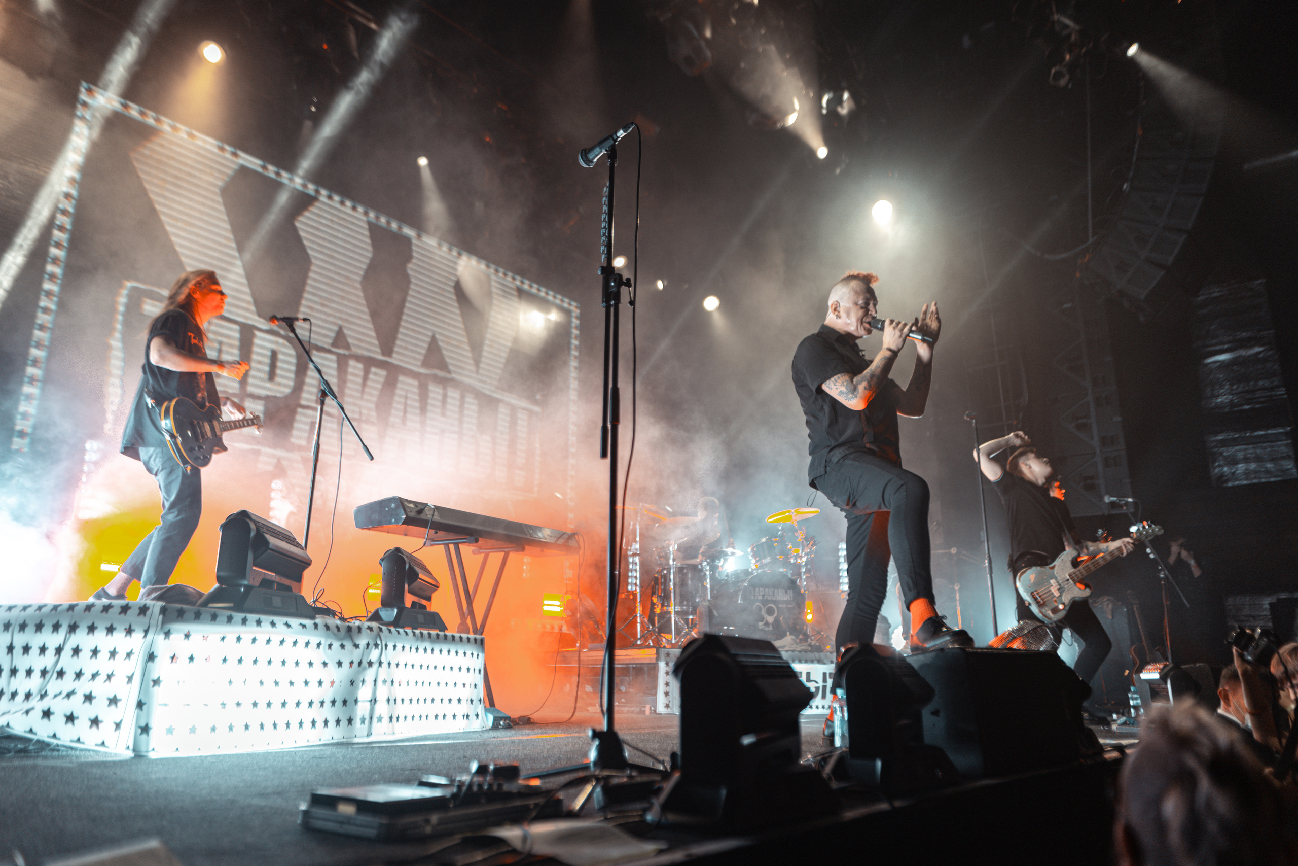 Юбилейный концерт группы «Тараканы!» 30 лет, GlavClub. Главная