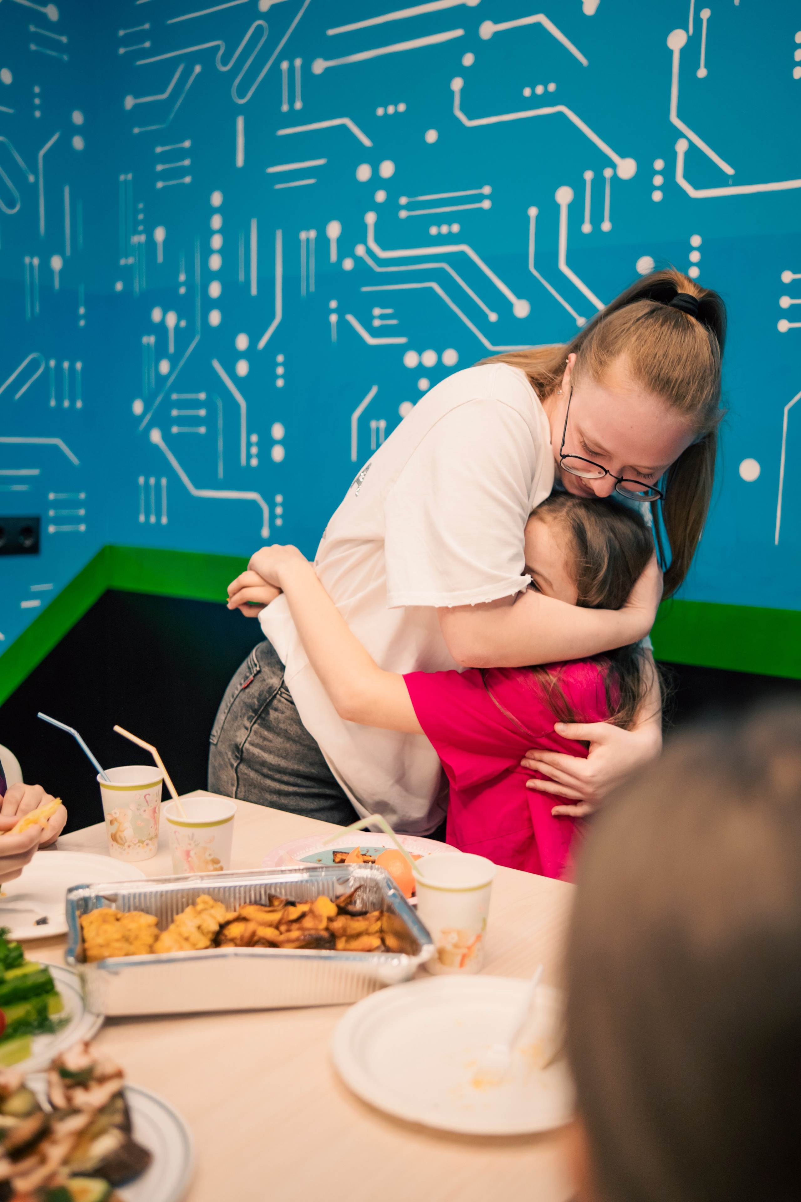 VR April-May. Felixtones