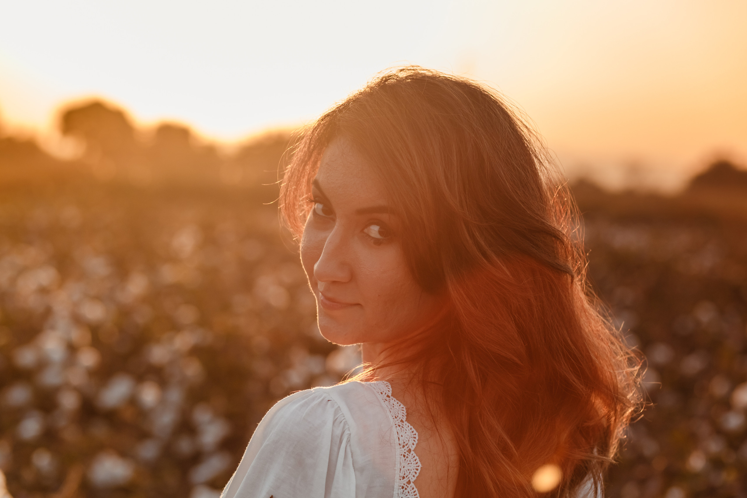 A photo session in the cotton field
