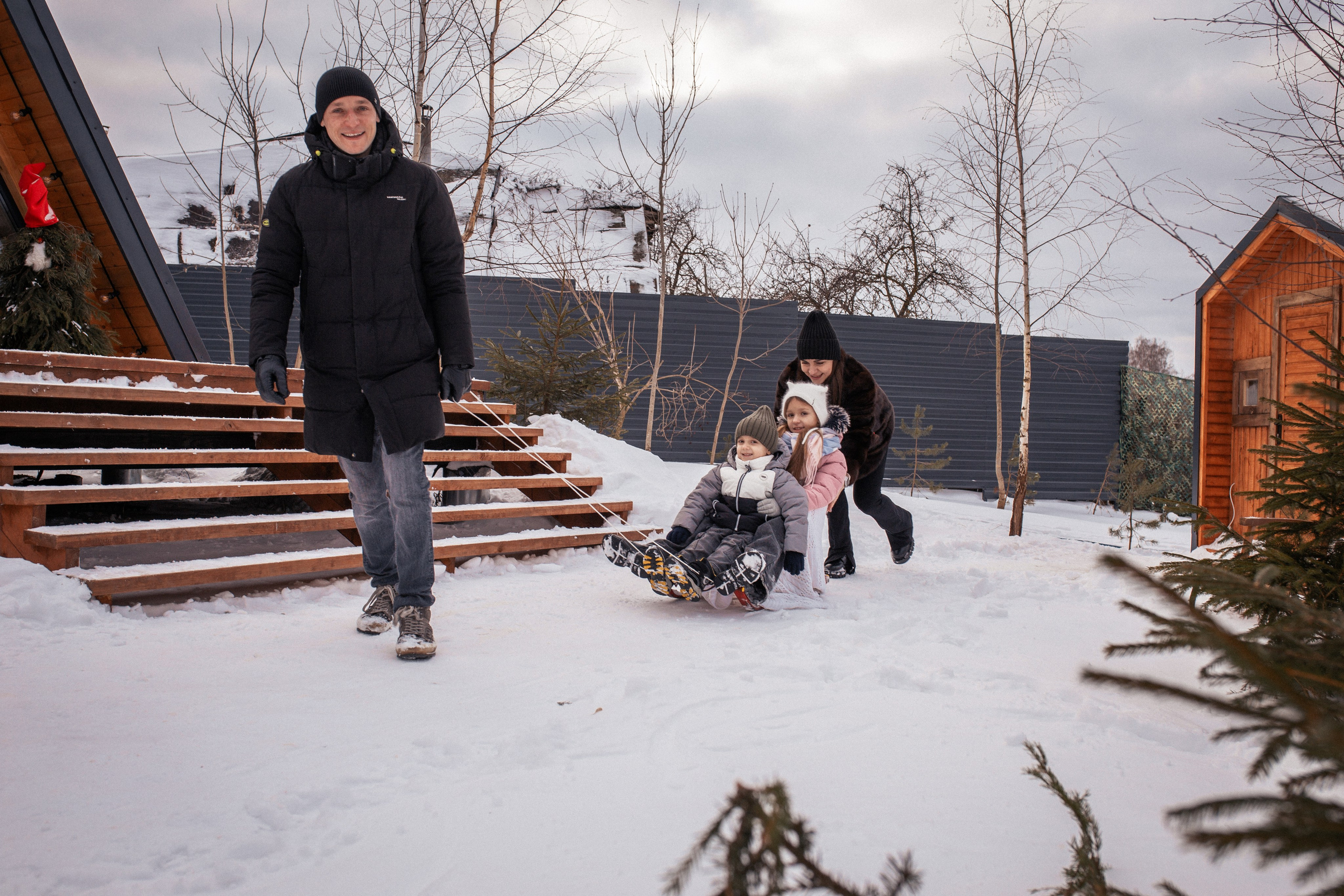 Мария с семьёй