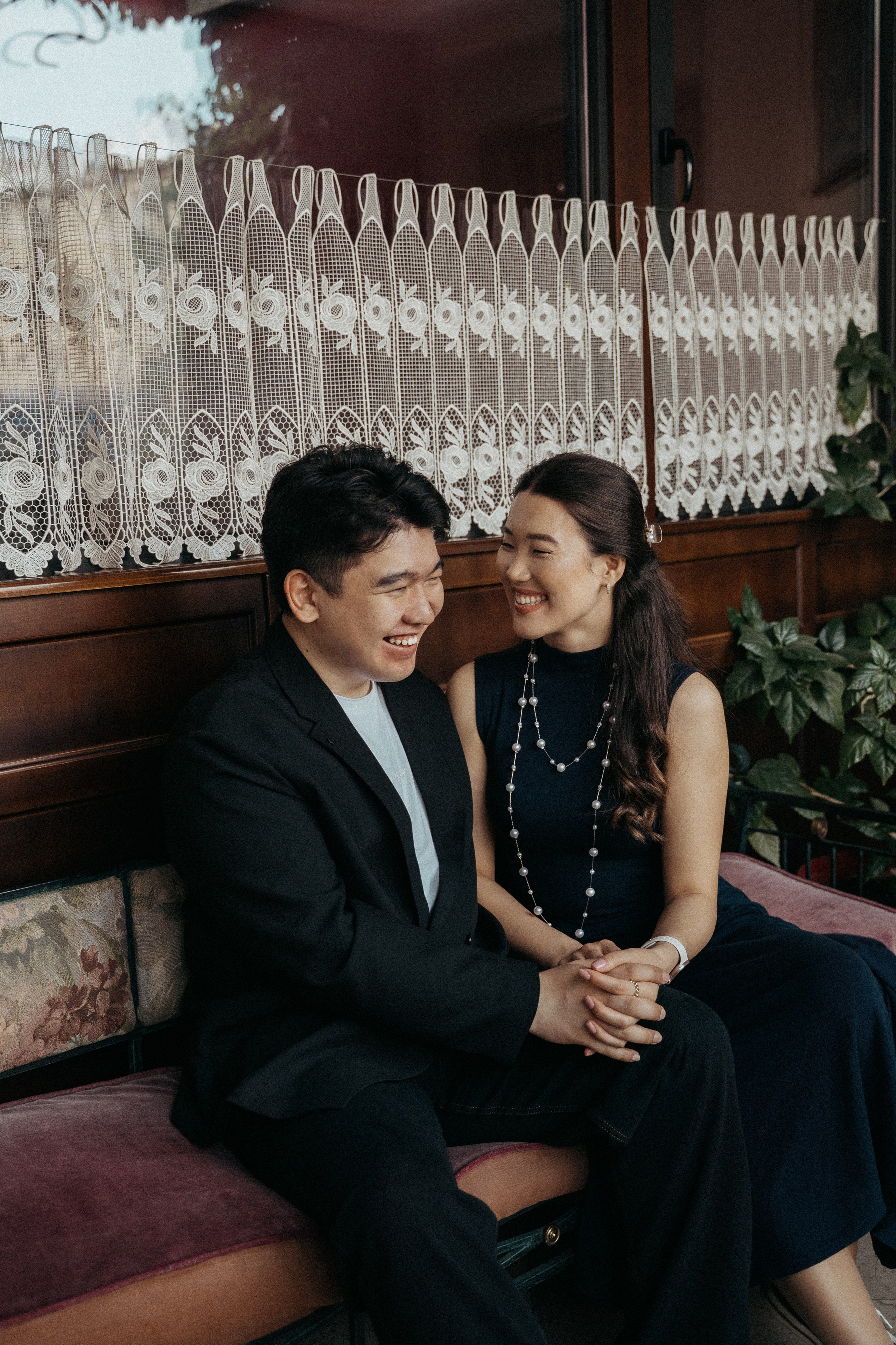 Рука в руке