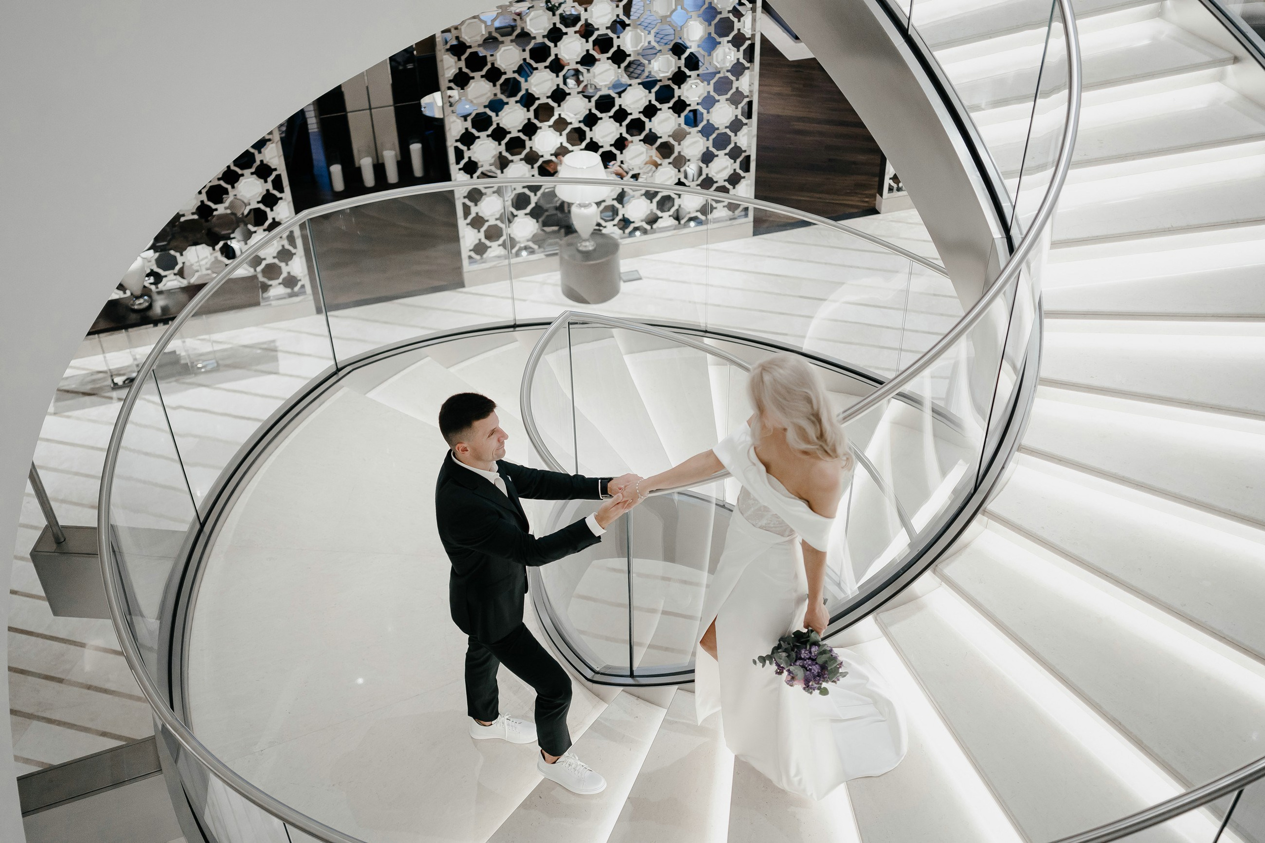 Свадебная фотосъемка утро невесты в отеле Hyatt Regency. Свадебный и семейный фотограф в Москве Светлана Зоткина