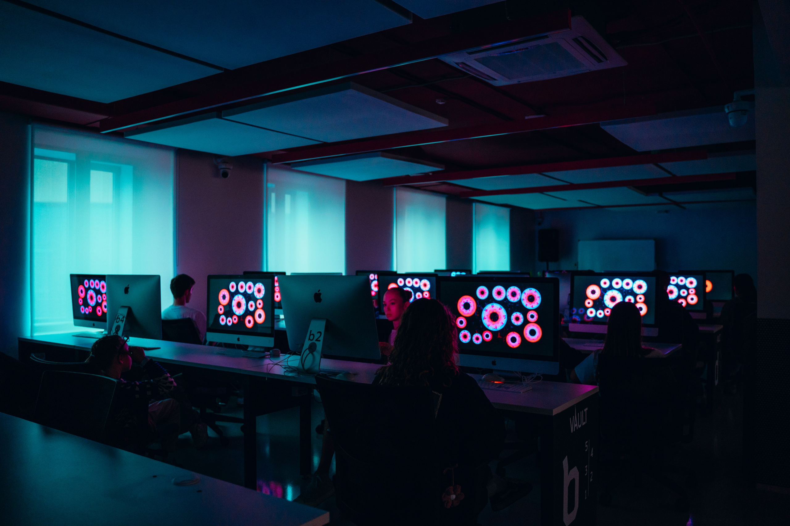 School 21 x NUR. Главная