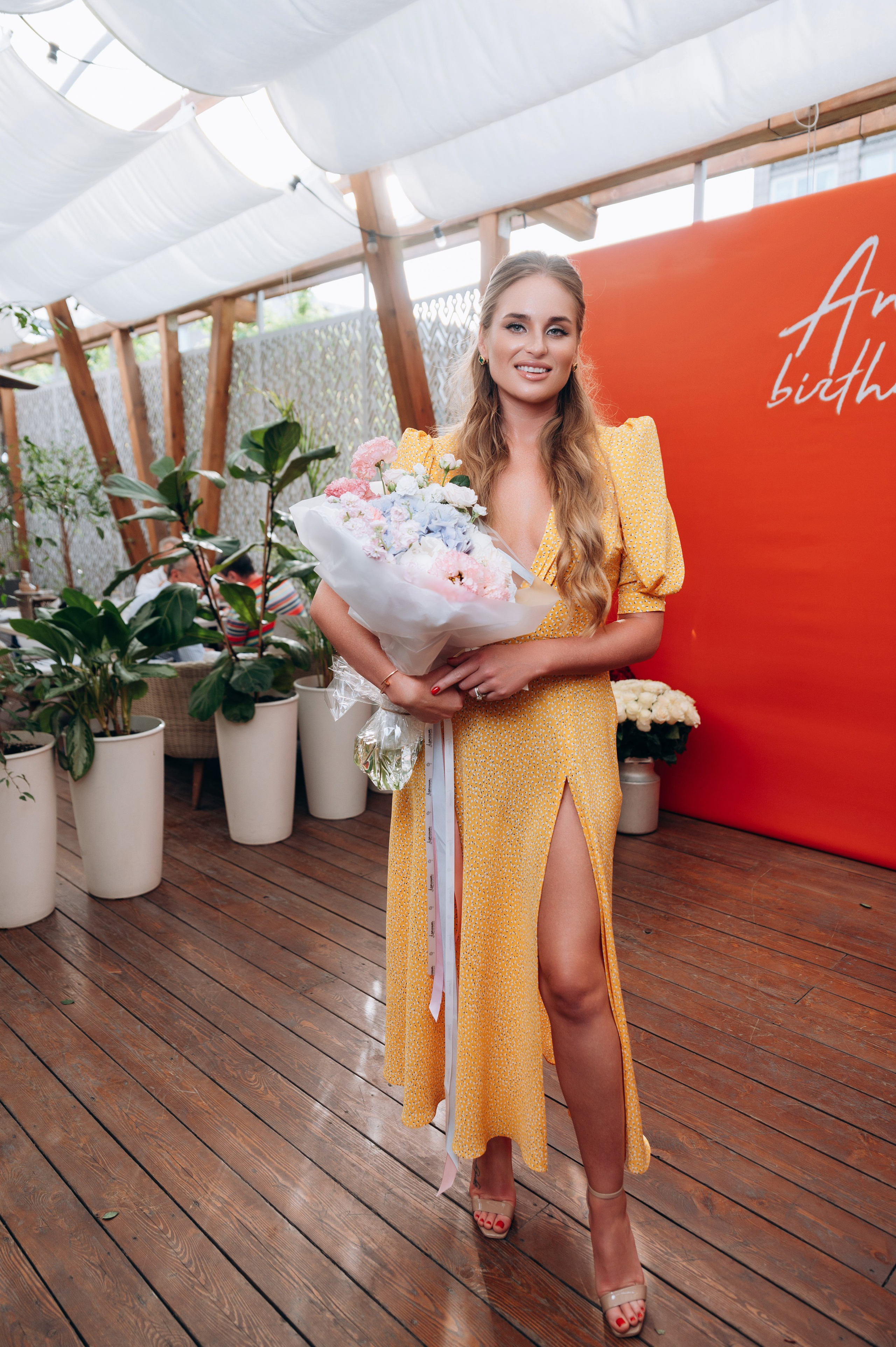 День рождения, ресторан. Фотограф в Новосибирске