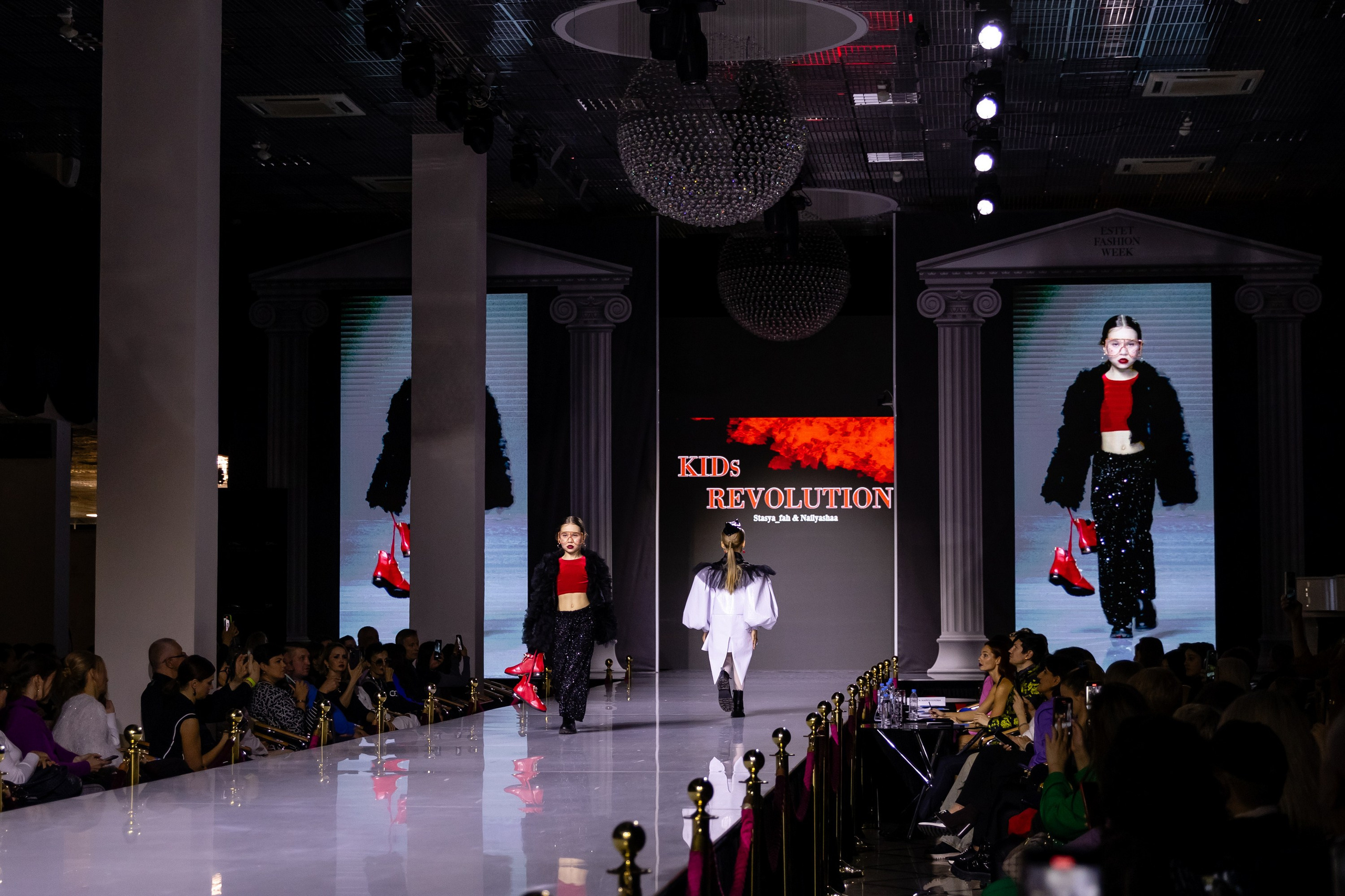 ESTET FASHION WEEK (KIDs REVOLUTION). Татьяна Чернышова свадебный фотограф Москва