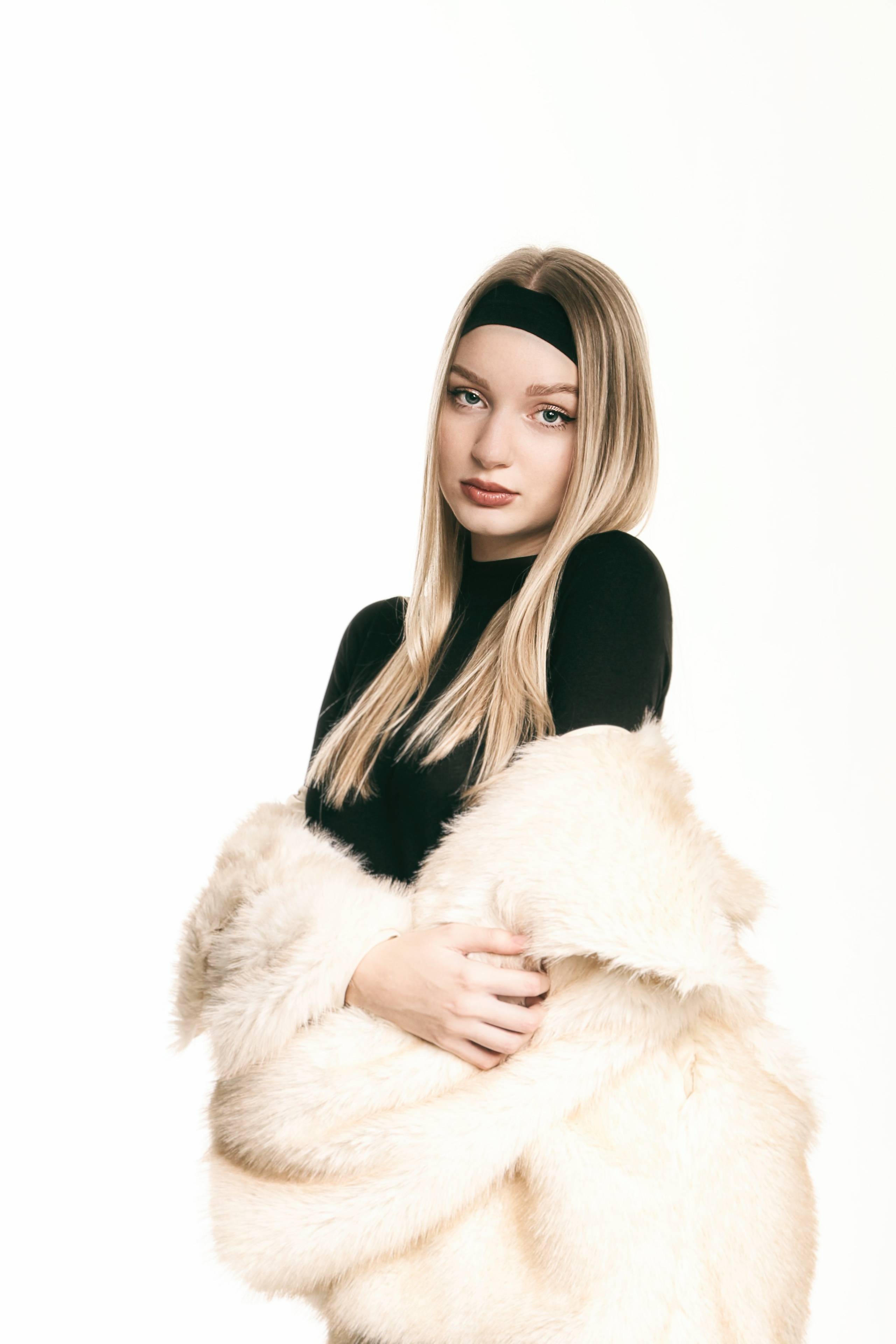 Шуба. Алиса Томшина — Фотограф / Видеограф