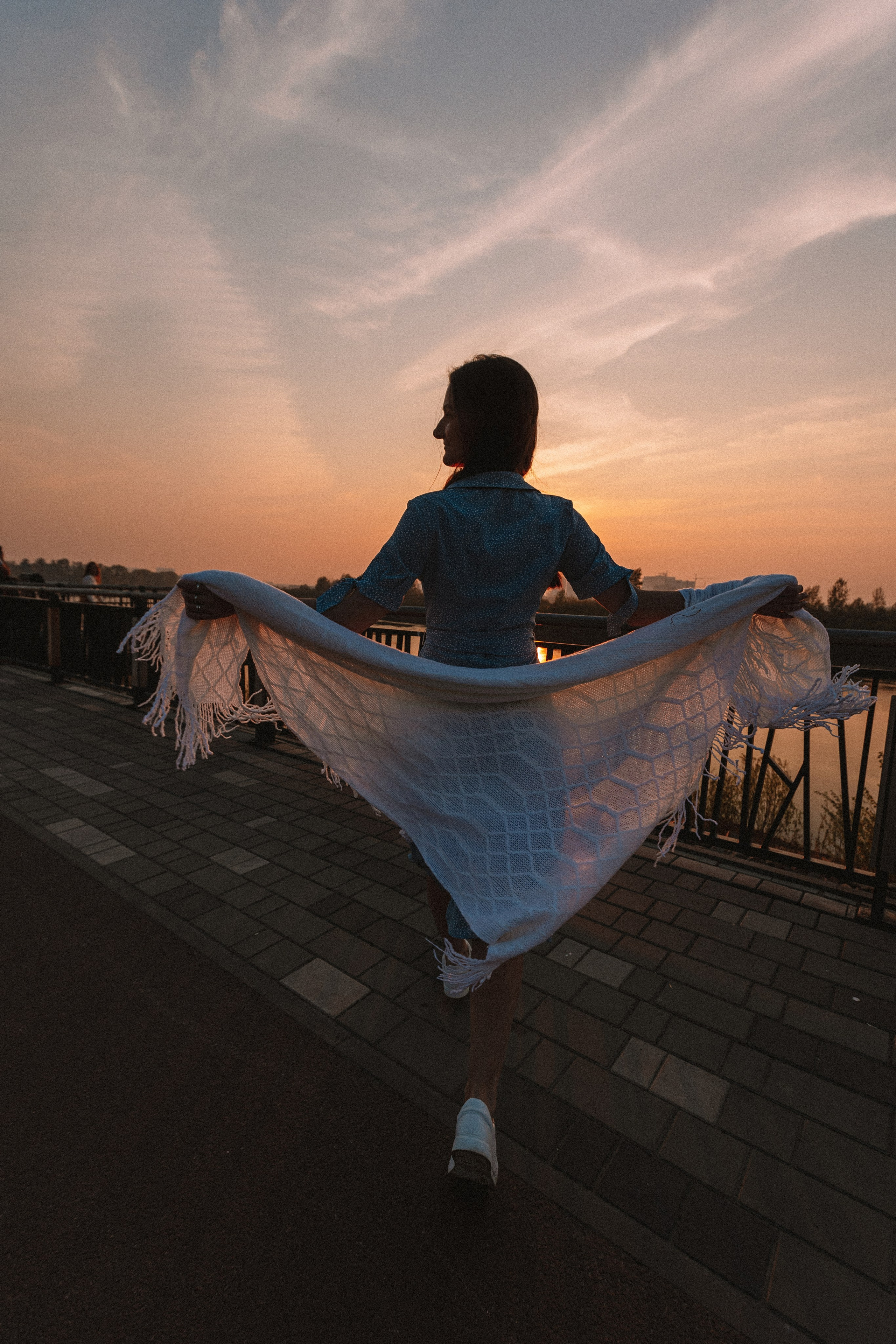 Яблони. Семейный фотограф Тюмень, фотограф на роды Салмина Мария