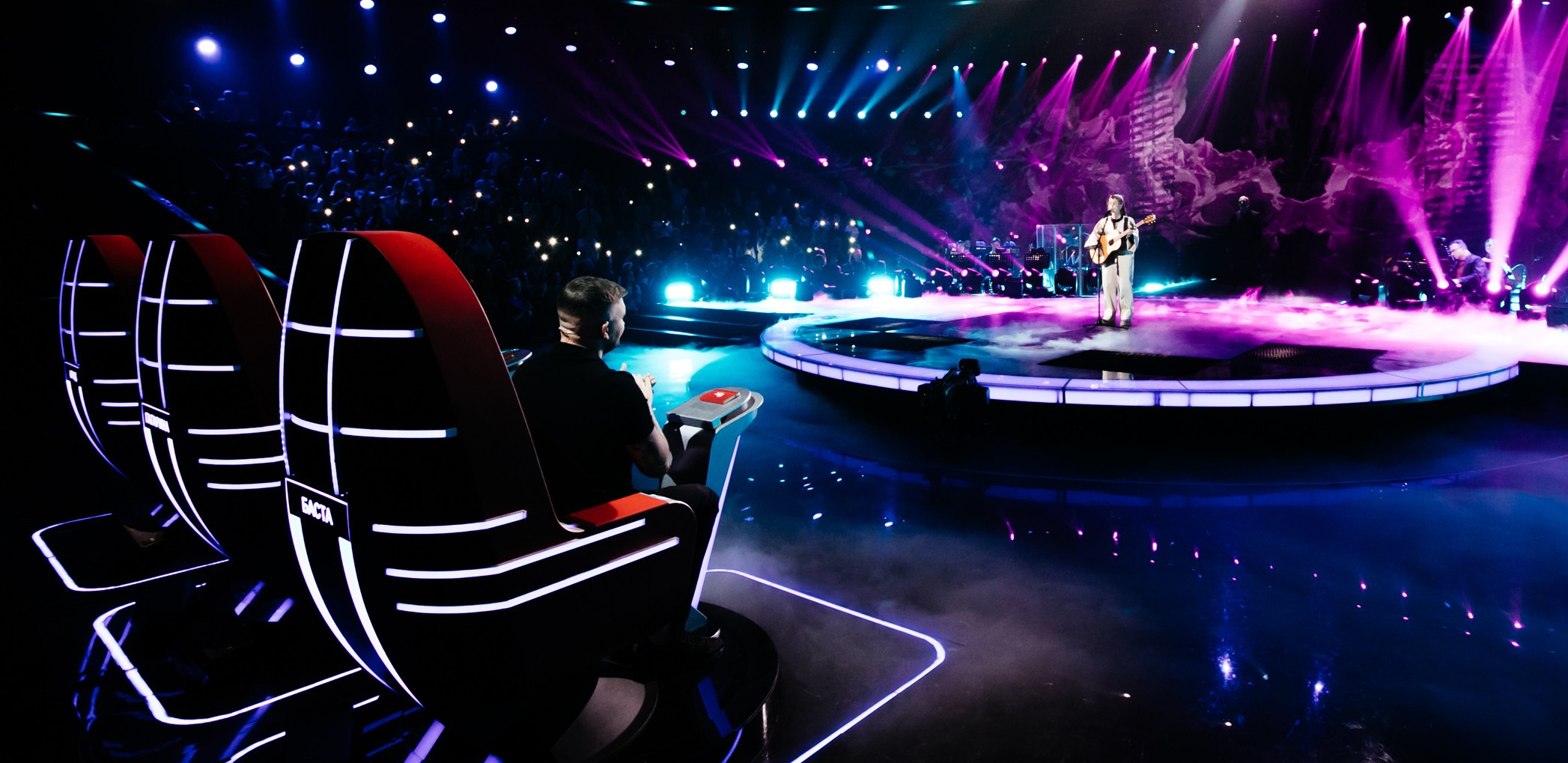 Виталий Кривцов  Музыкальный и концертный фотограф Фотосъёмка артистов, концертов и фестивалей Виталий Кривцов За кулисами музыки в кадре. Репортажный, event, концертный и backstage фотограф из Москвы Виталий Кривцов