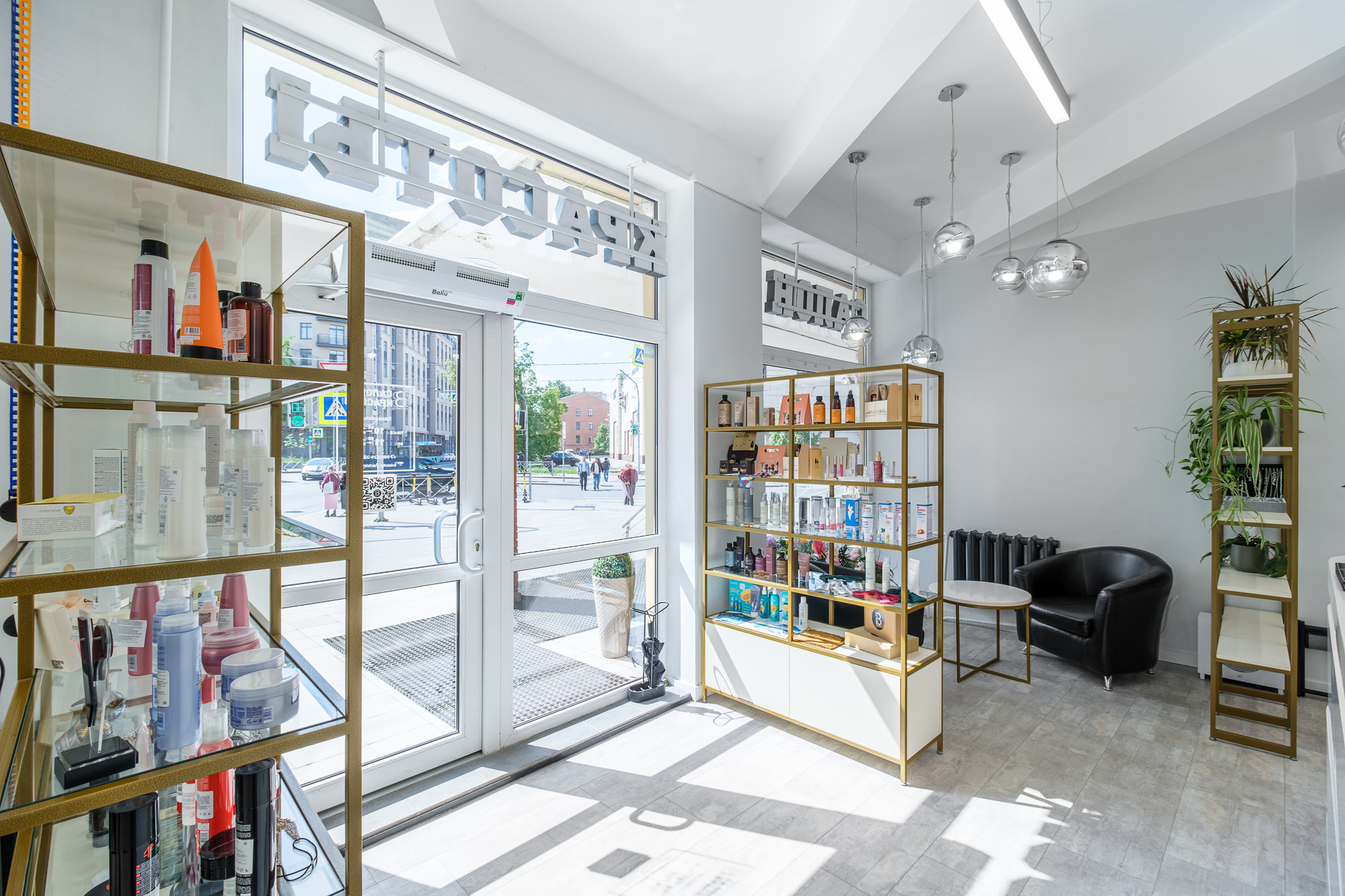 Интерьерная съёмка салона красоты Beauty Factory